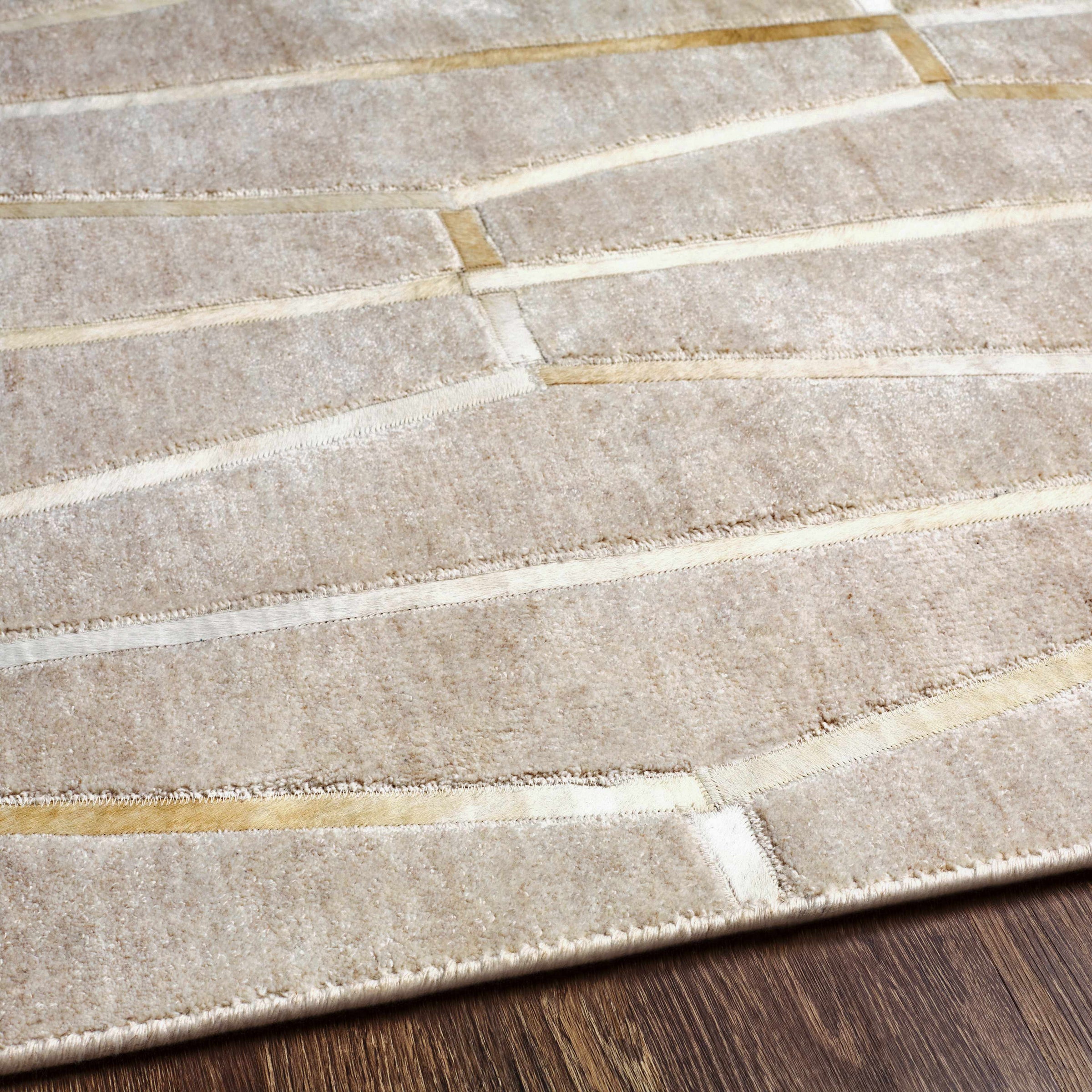 Eloquent ELQ-2302 Hand Crafted Rug