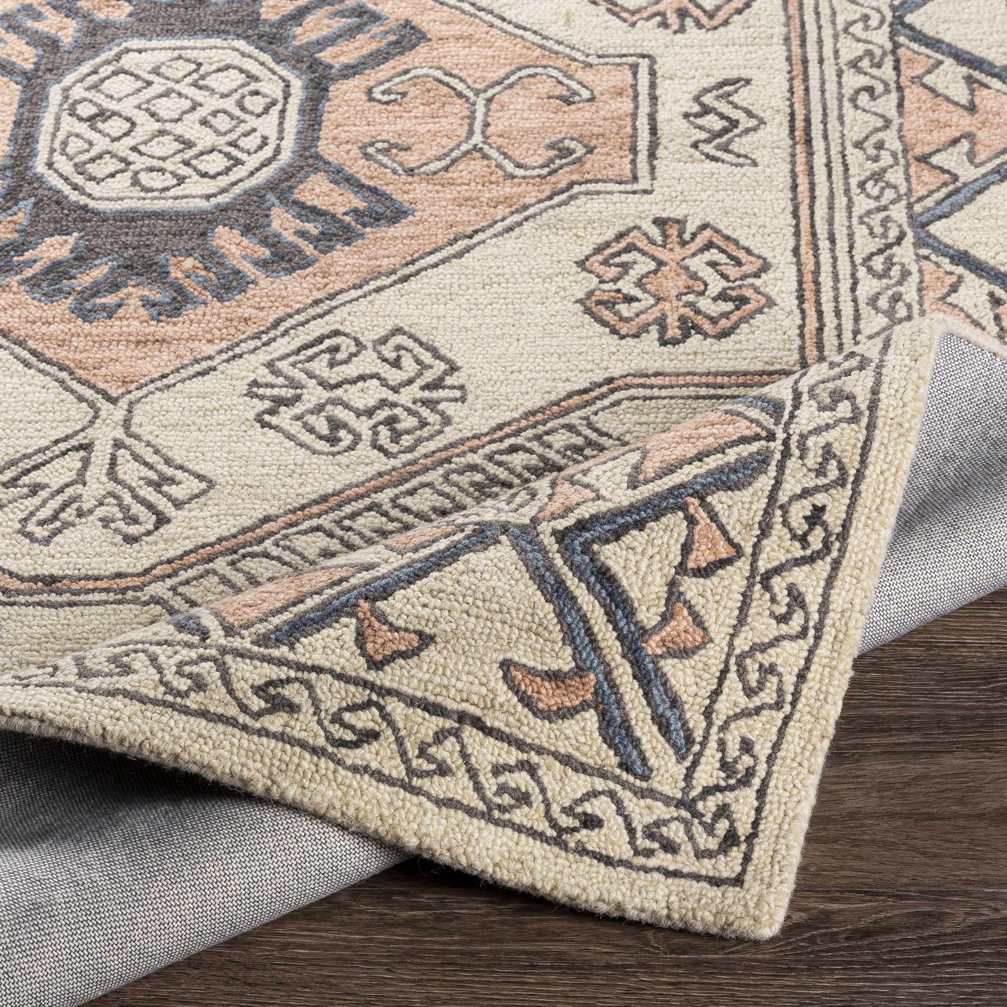 Urfa URF-2300 Hand Tufted Rug