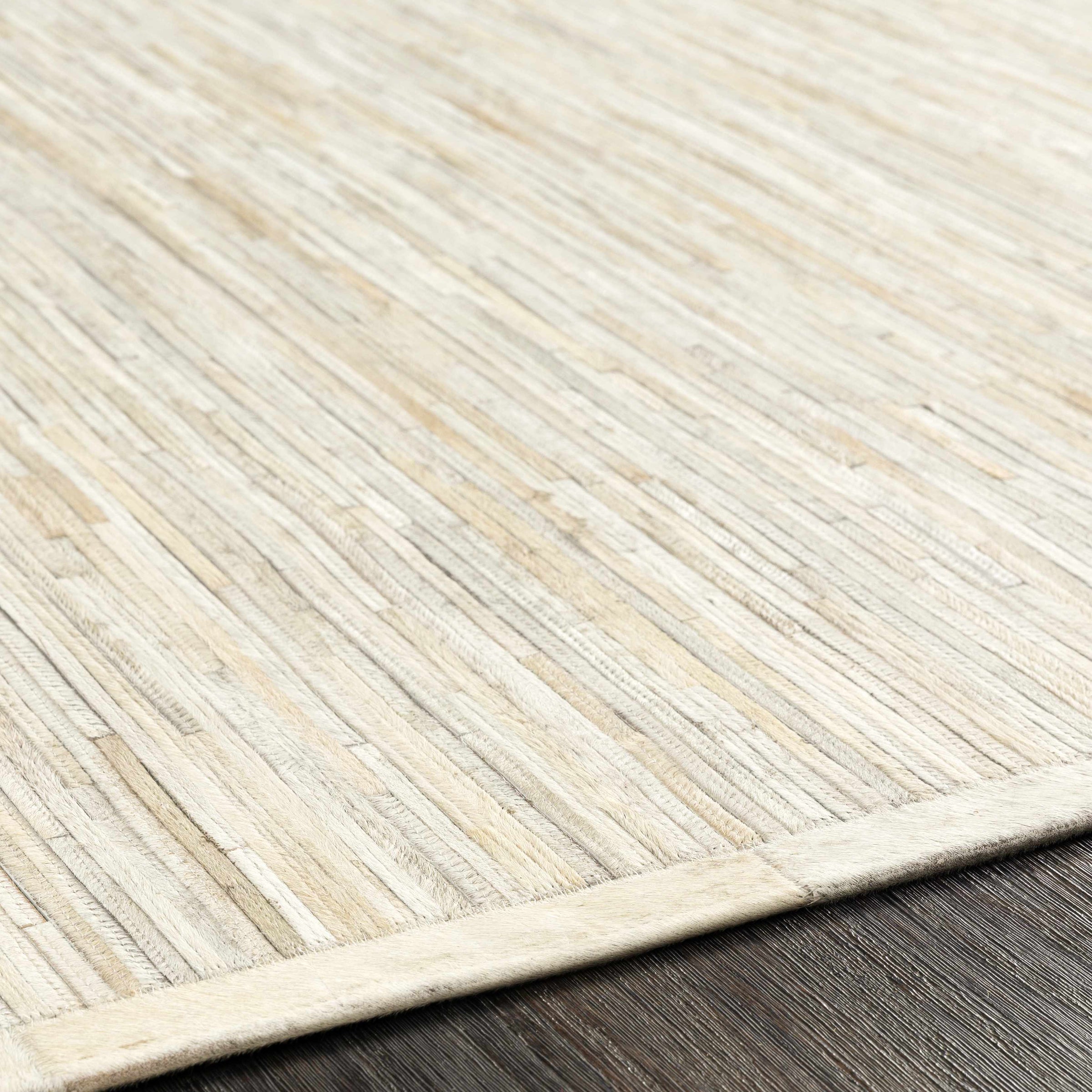 Zander ZND-1006 Hand Crafted Rug