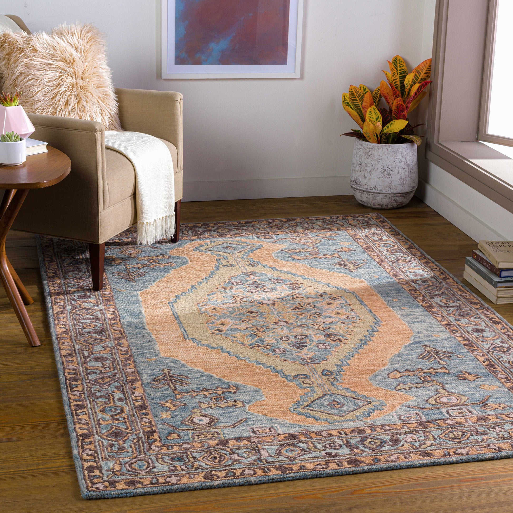 Urfa URF-2303 Hand Tufted Rug