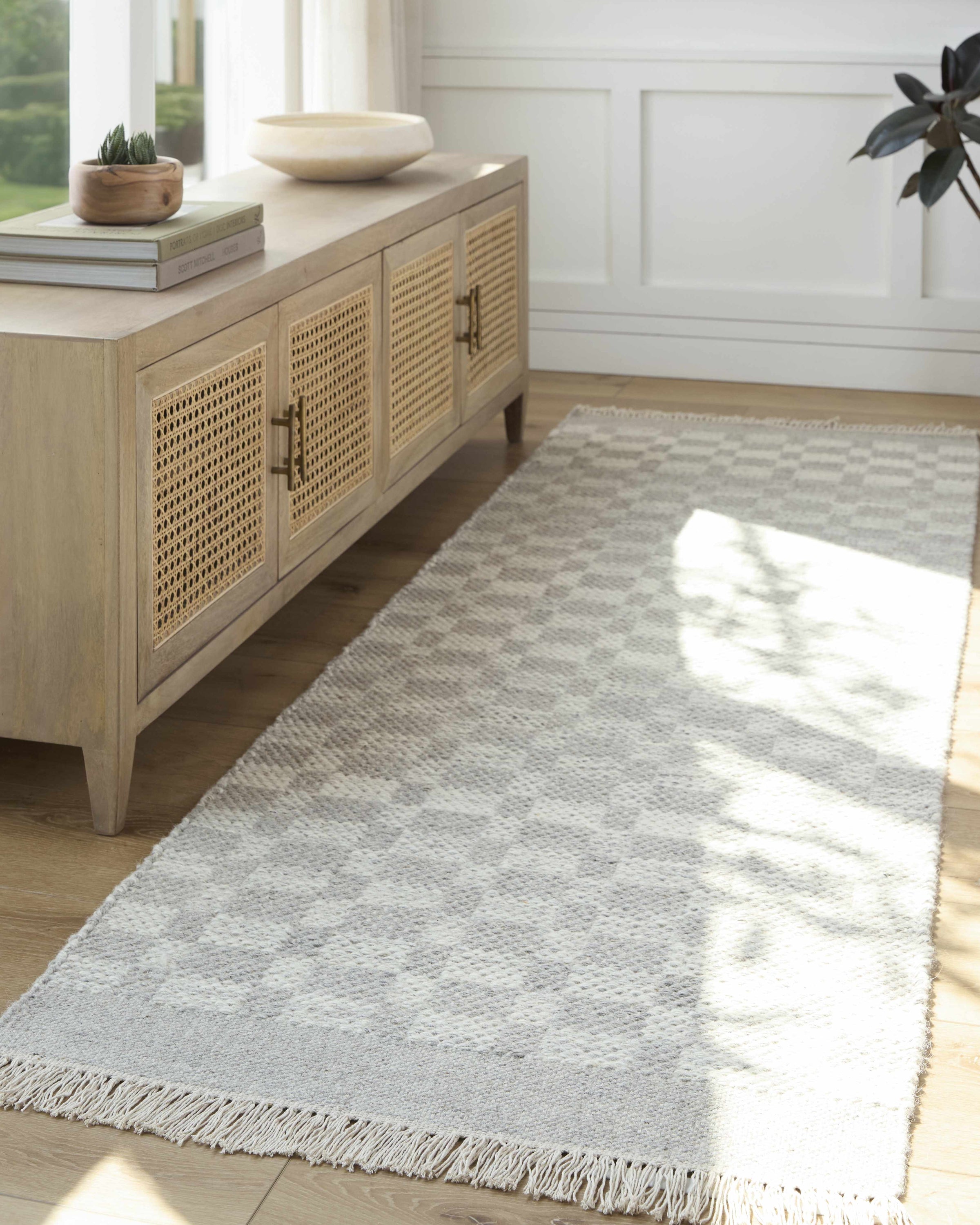 Mardin MDI-2341 Hand Woven Rug