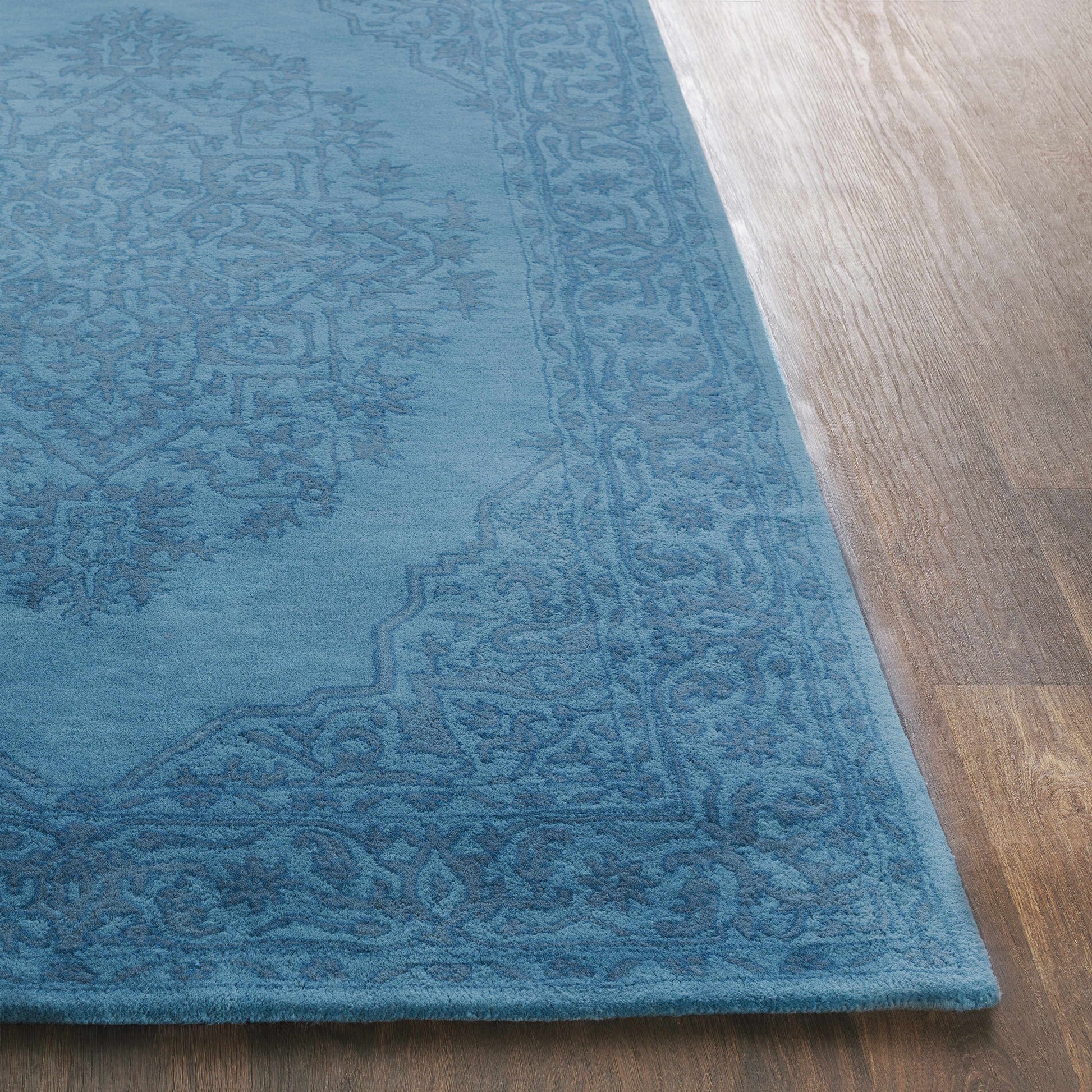 Middleton AWMD-2355 Hand Tufted Rug