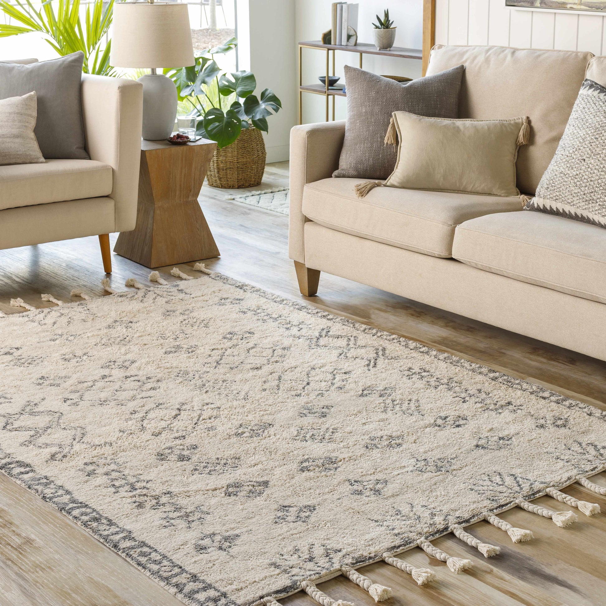 Khemisset KMS-2309 Hand Woven Rug