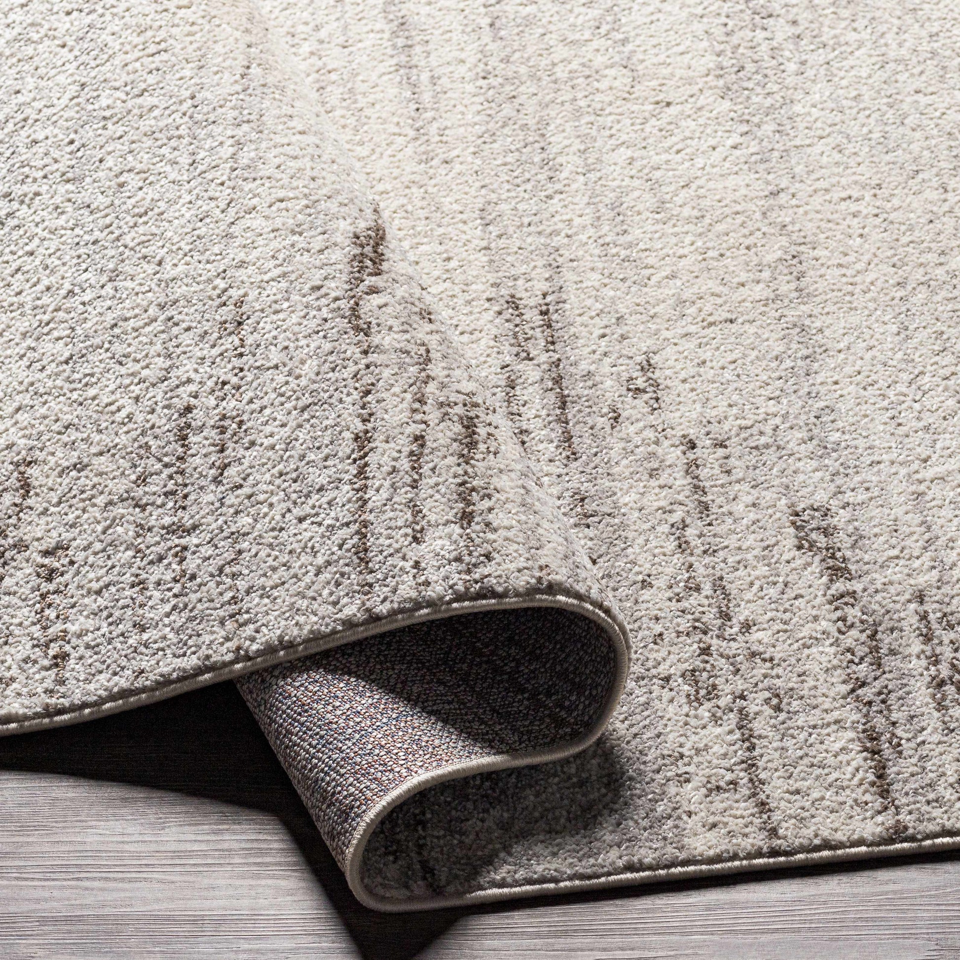 Blackburn BBN-2303 Machine Woven Rug