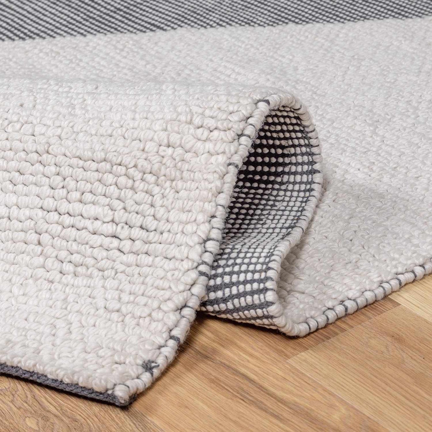 Azalea AZA-2300 Handmade Rug