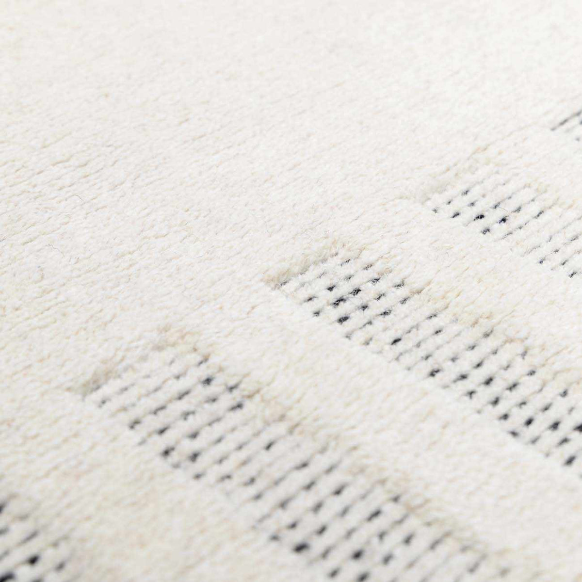 Molde MOL-2301 Handmade Rug