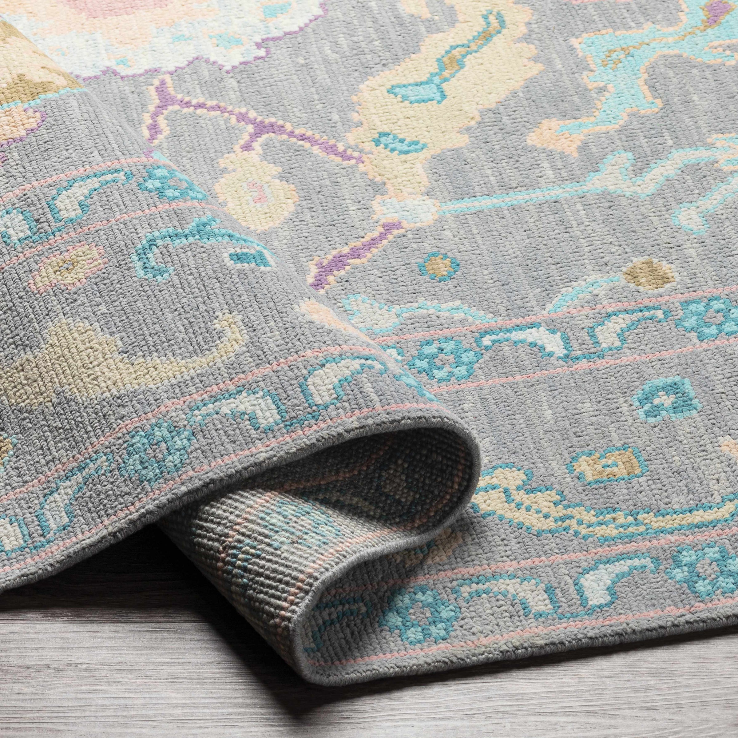 Ushak USK-2300 Hand Knotted Rug