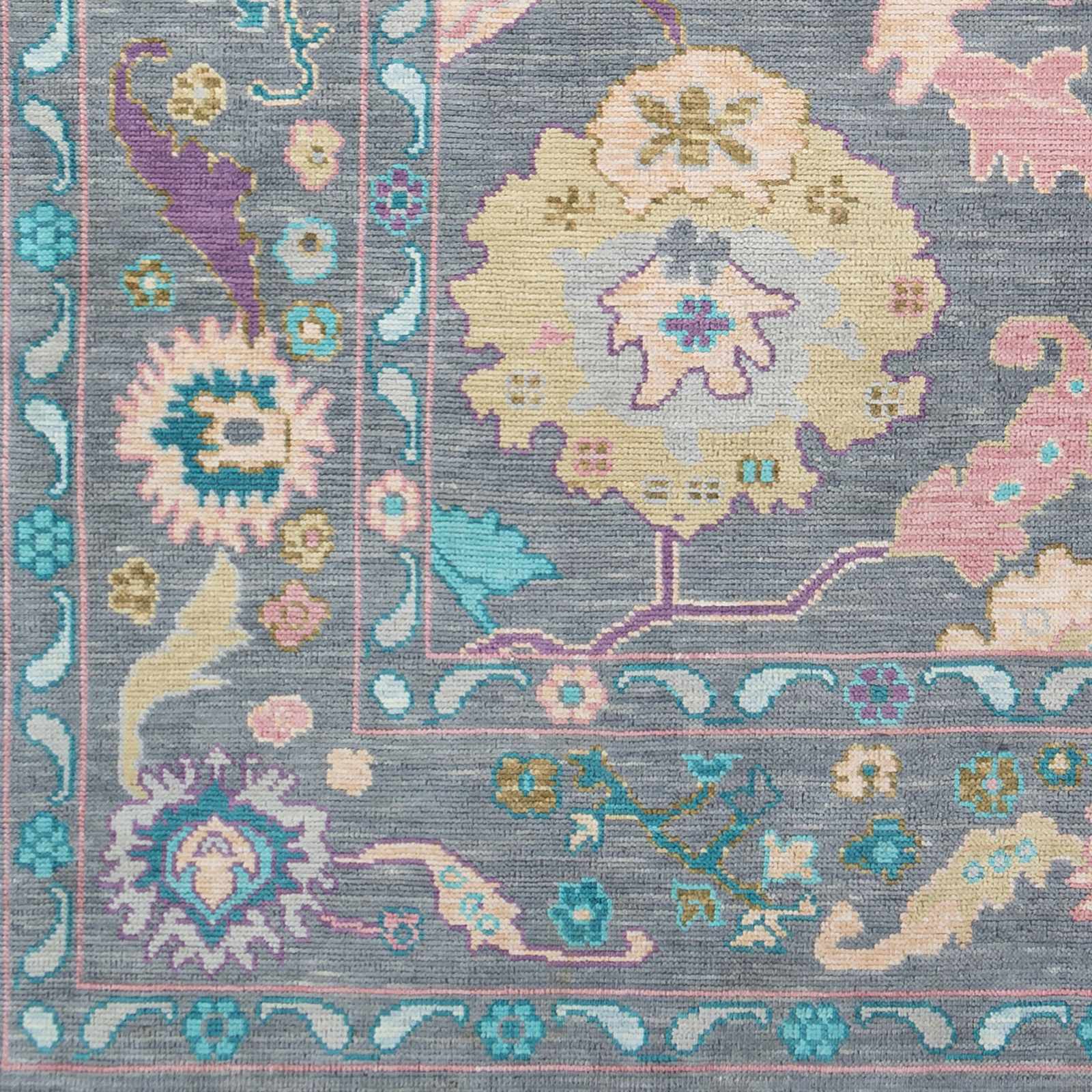Ushak USK-2300 Hand Knotted Rug
