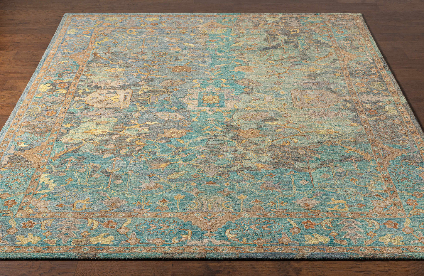 Classic Nouveau CSN-1002 Hand Tufted Rug