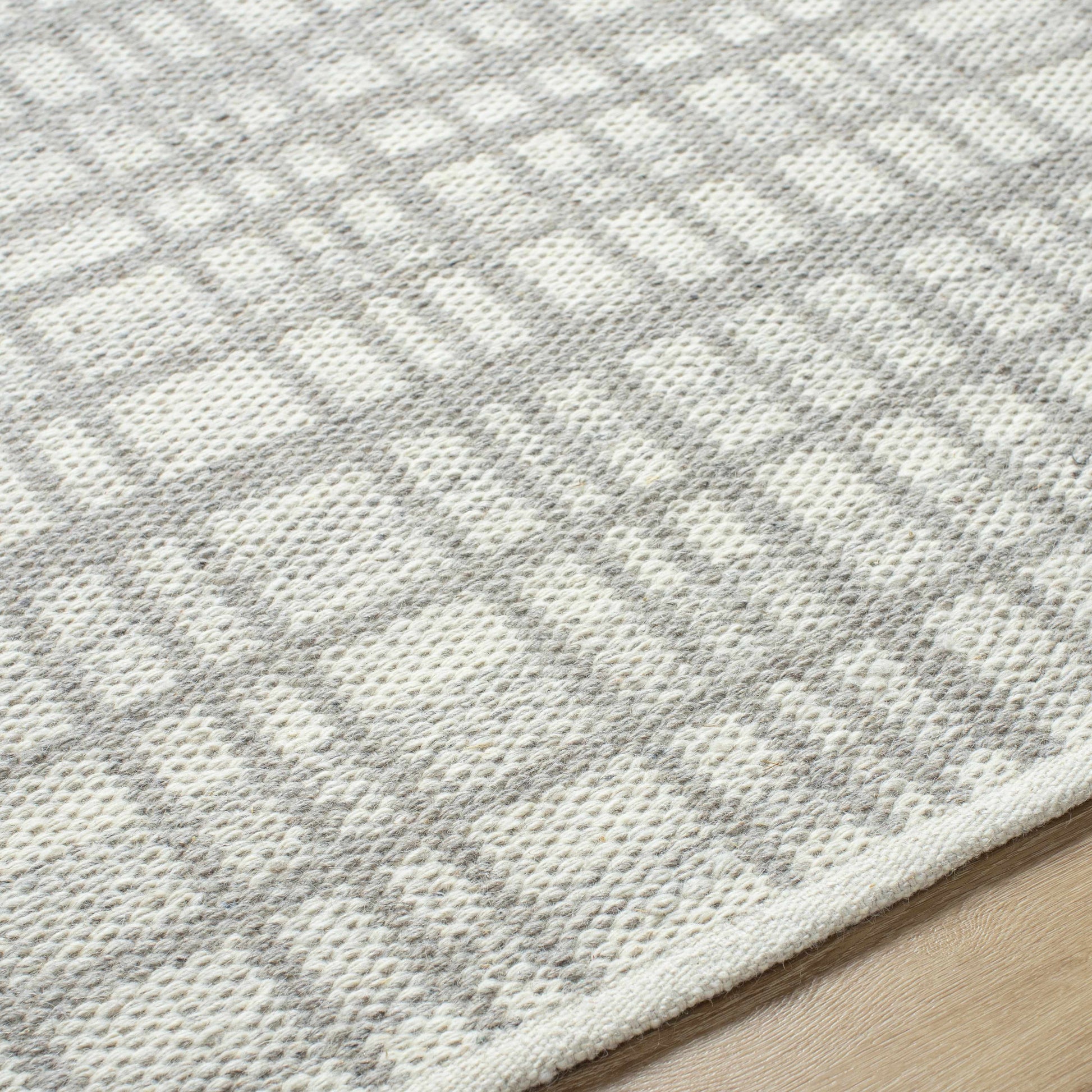 Mardin MDI-2355 Hand Woven Rug