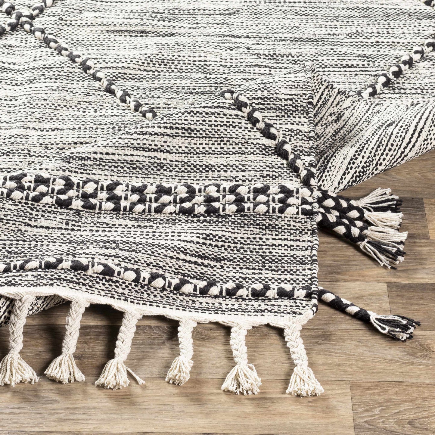 Zanafi ZNF-2300 Hand Woven Rug