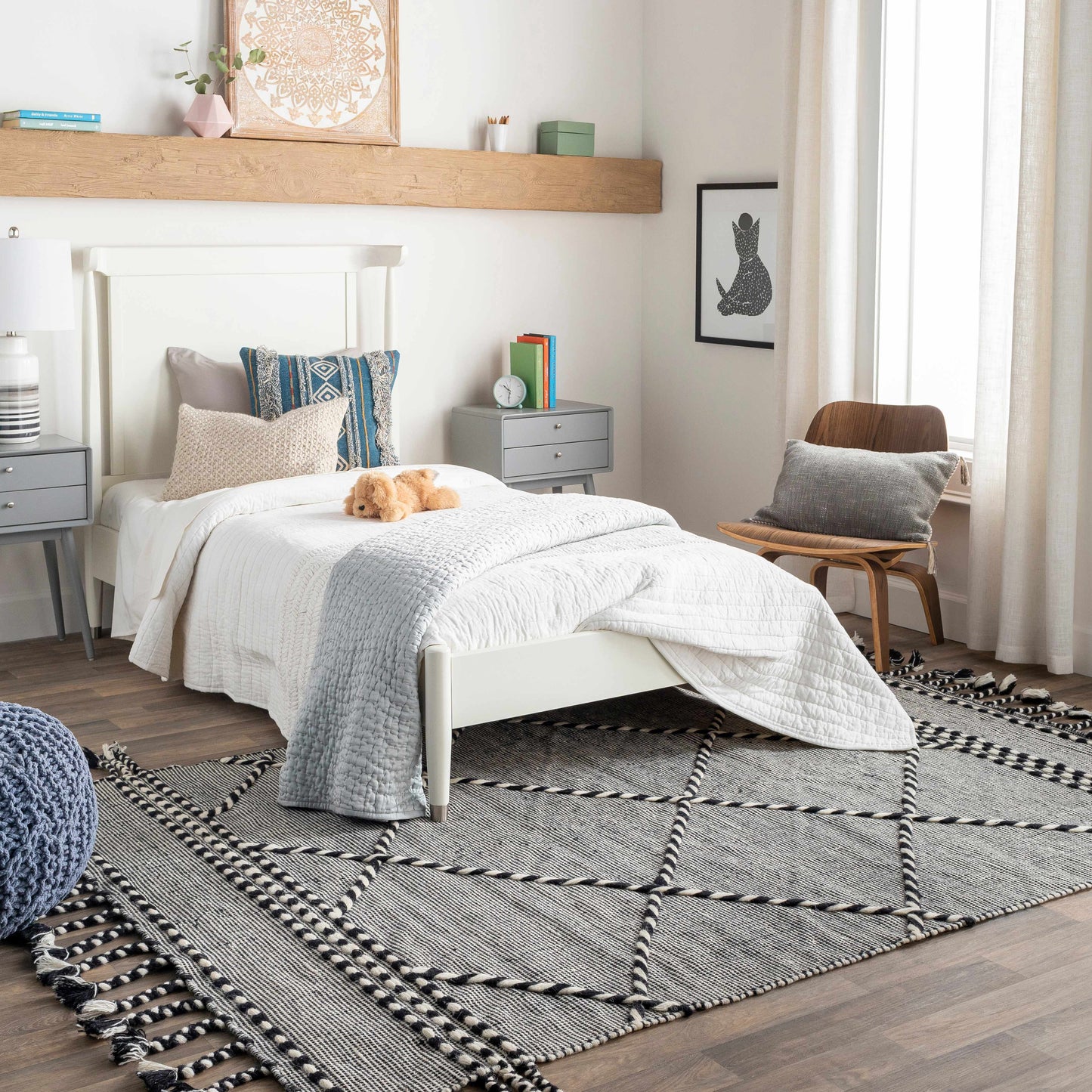 Apache APA-2306 Hand Woven Rug