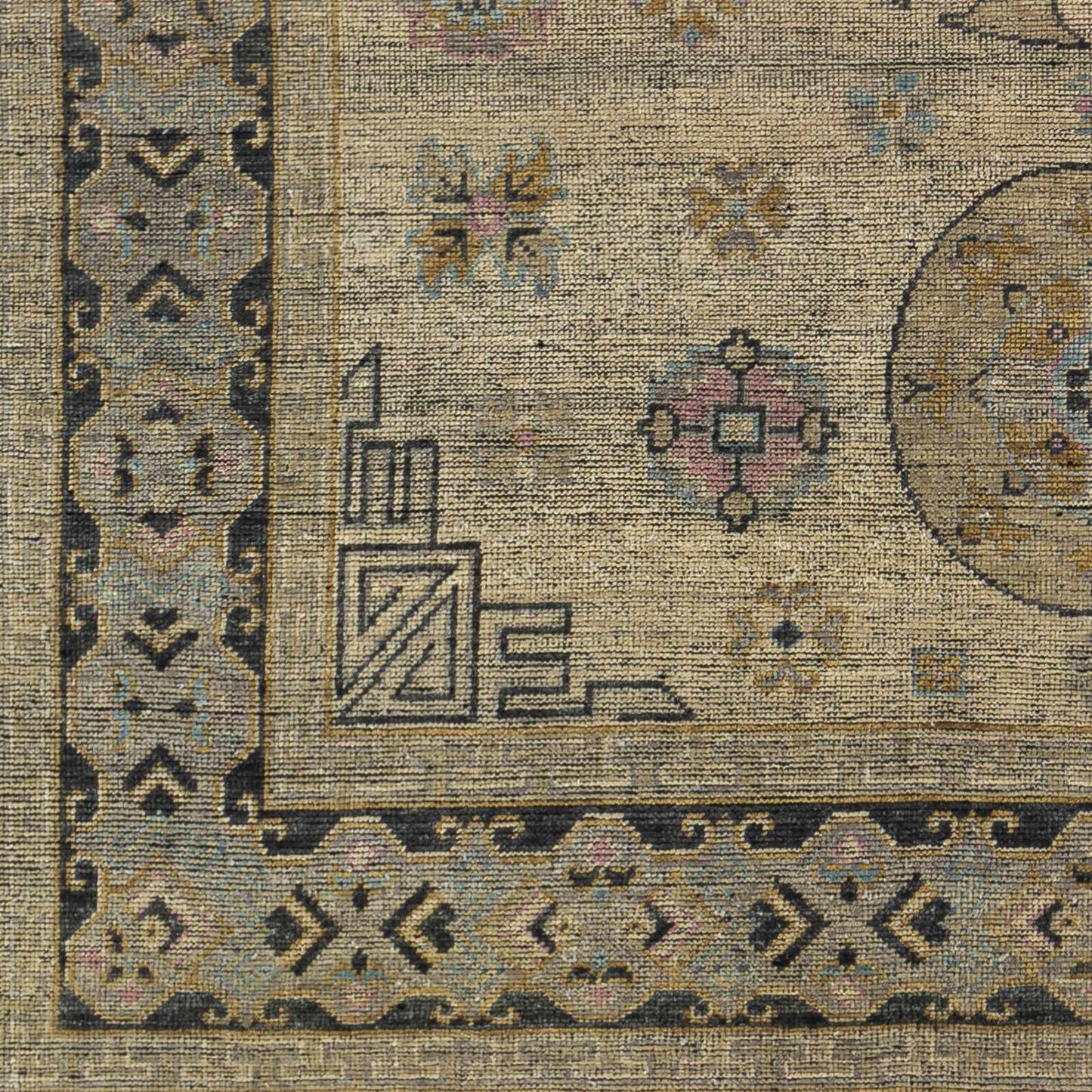 Smyrna SMY-2301 Handmade Rug