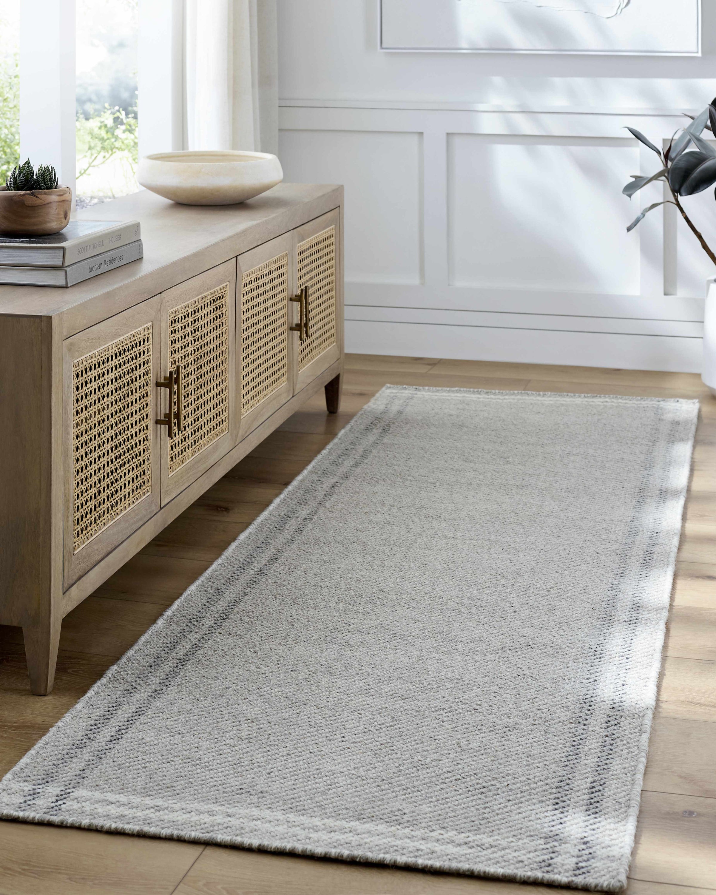 Mardin MDI-2336 Hand Woven Rug