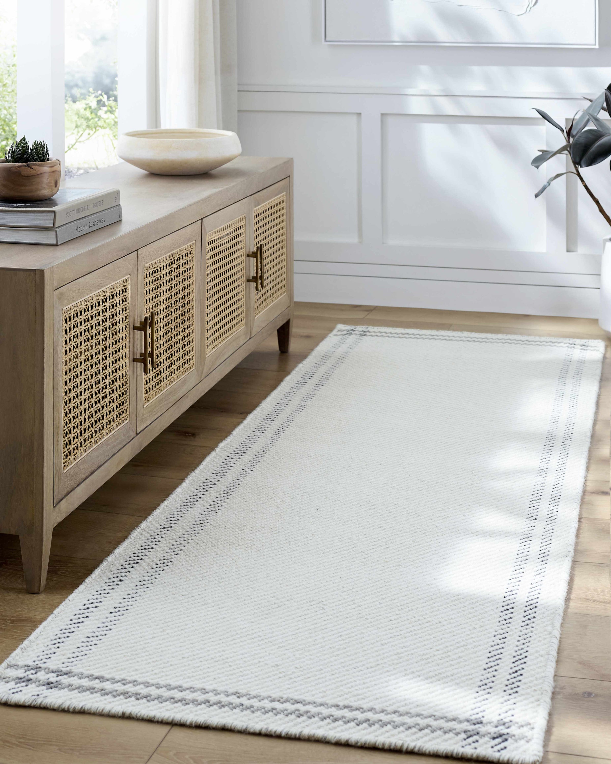 Mardin MDI-2335 Hand Woven Rug