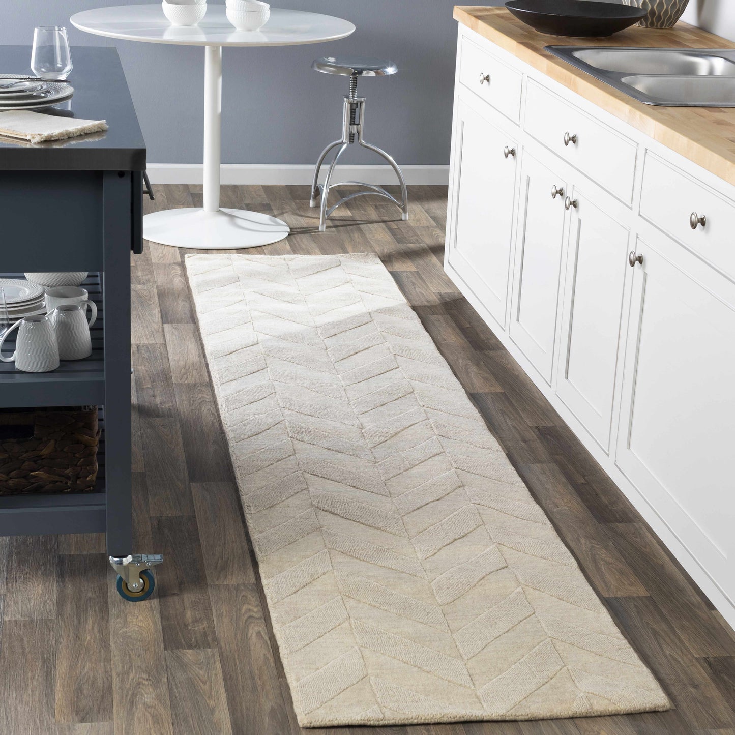 Central Park AWHP-4028 Hand Loomed Rug