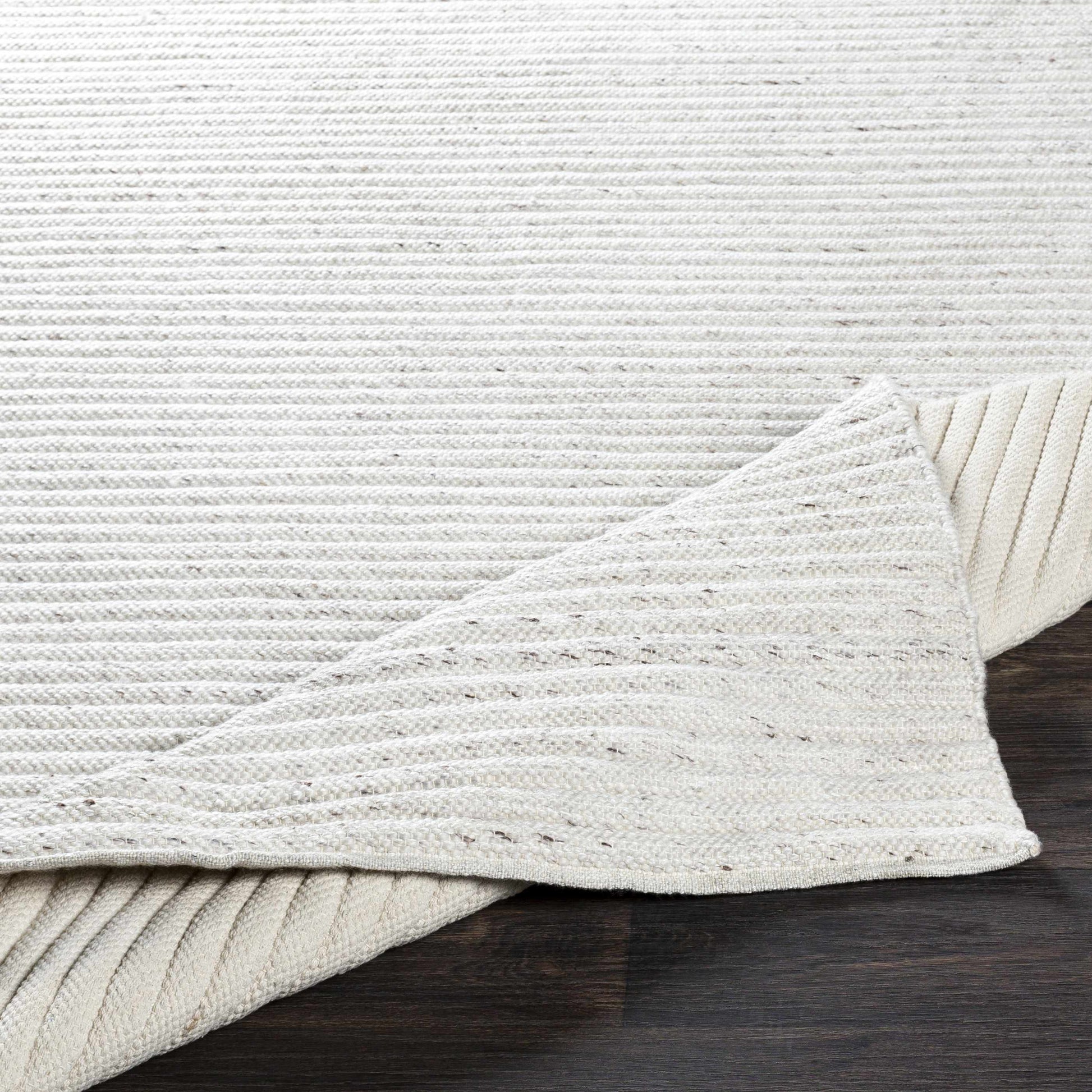 Tundra TDA-1000 Hand Woven Rug