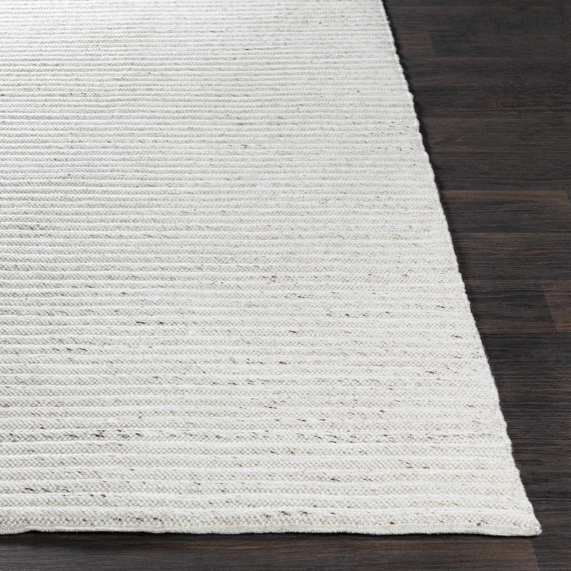 Tundra TDA-1000 Hand Woven Rug