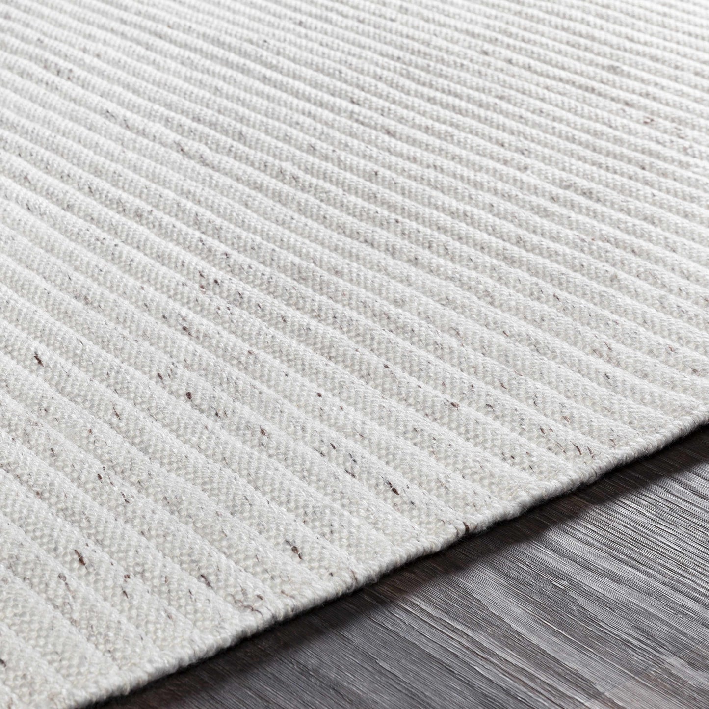 Tundra TDA-1000 Hand Woven Rug