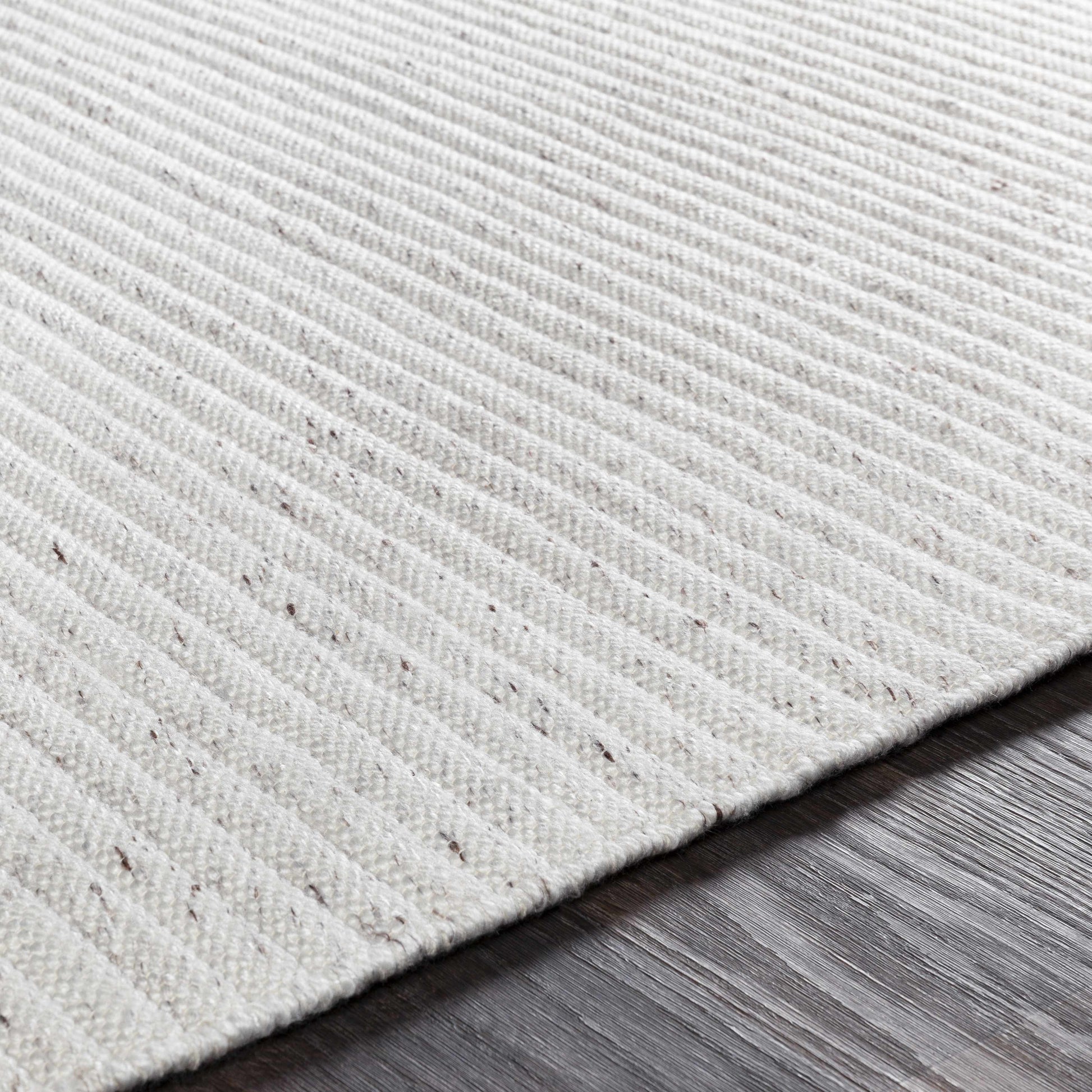 Tundra TDA-1000 Hand Woven Rug