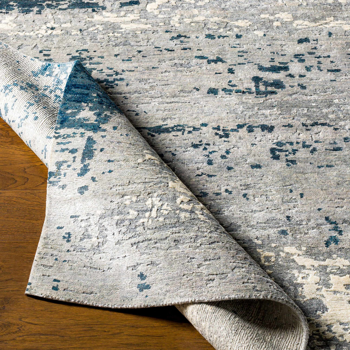 Imola IML-1004 Hand Knotted Rug