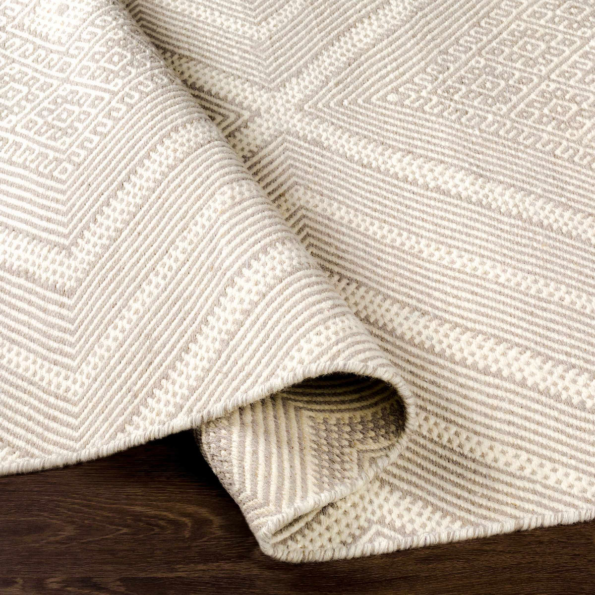 Mardin MDI-2309 Hand Woven Rug
