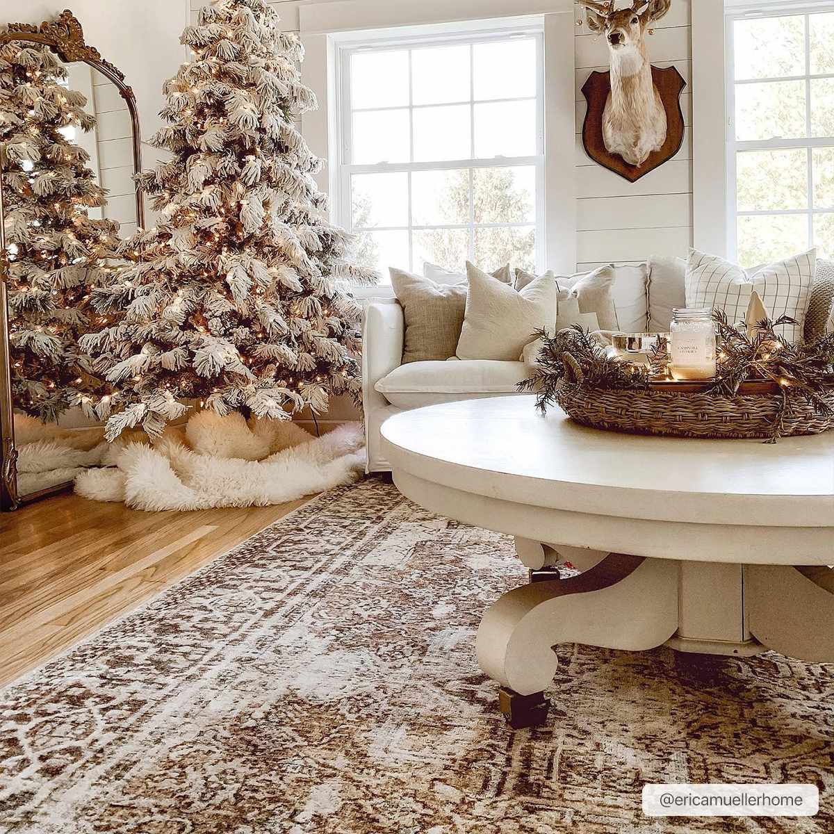 Lincoln LIC-2306 Machine Woven Rug