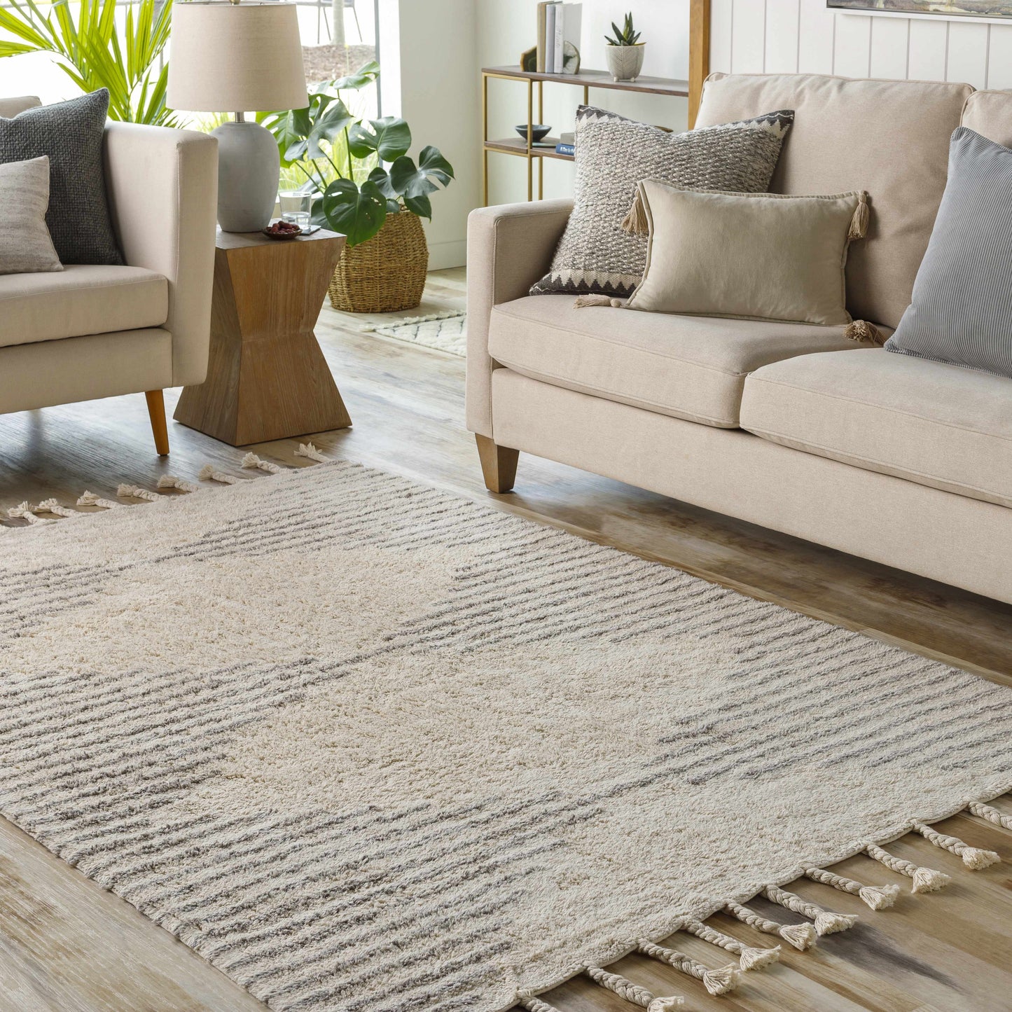Khemisset KMS-2311 Hand Woven Rug