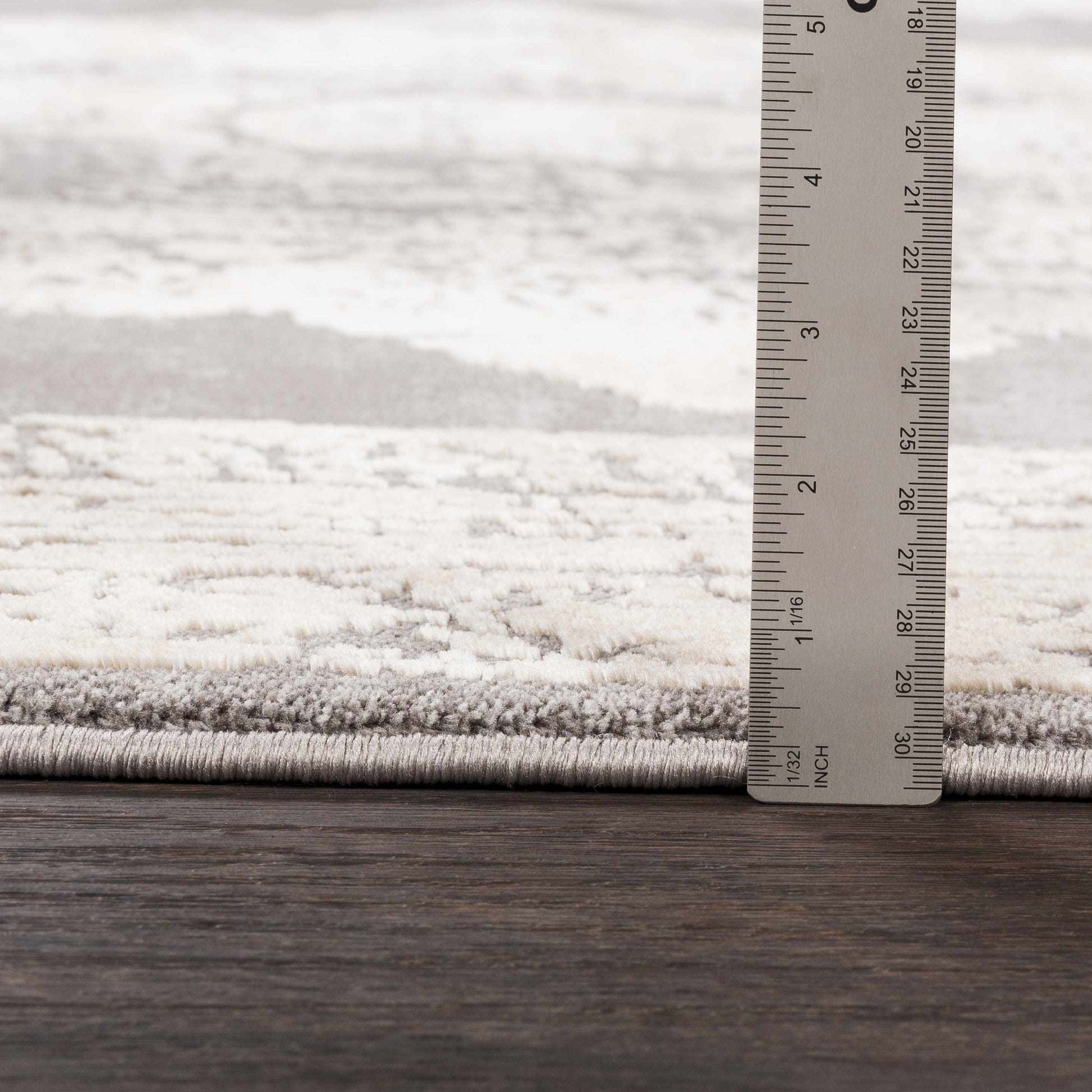 Tibetan TBT-2310 Machine Woven Rug