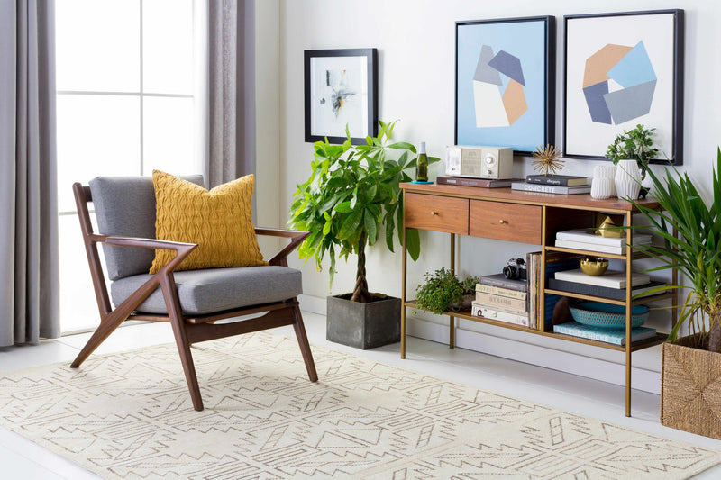 Pillows : CNR-003,Rugs : PBL-6000,Wall Art : BLI-8001,BLI-8003