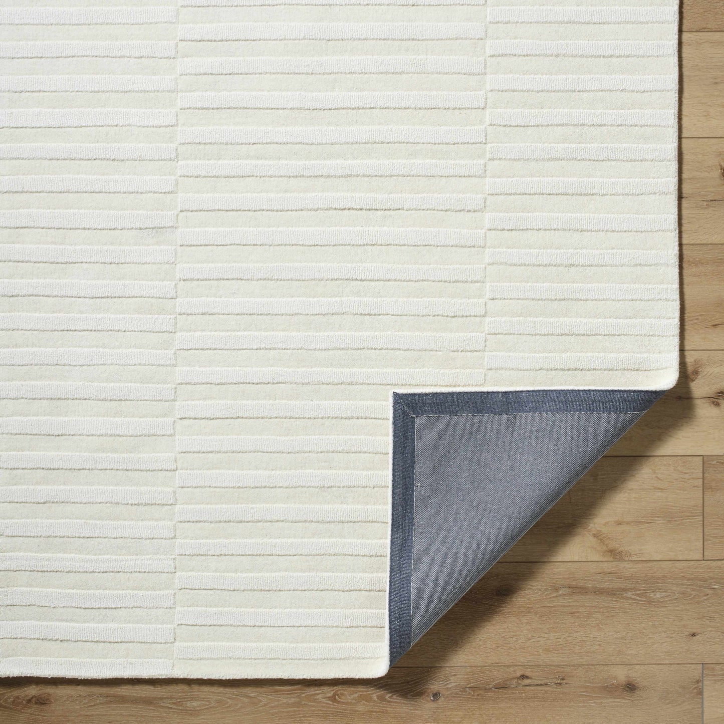 Mystique M-5482 Handmade Rug