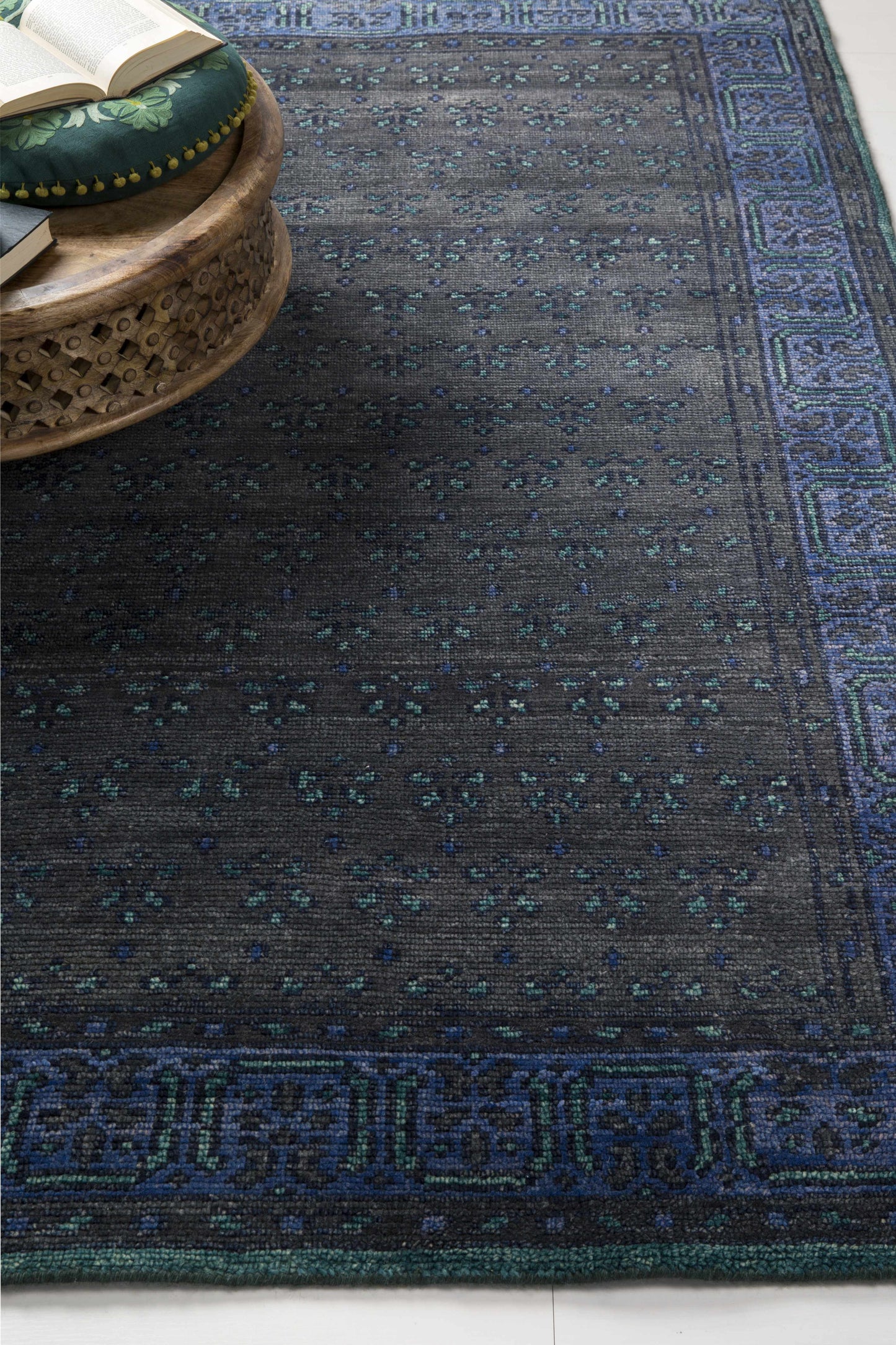 Haven HVN-1223 Hand Knotted Rug