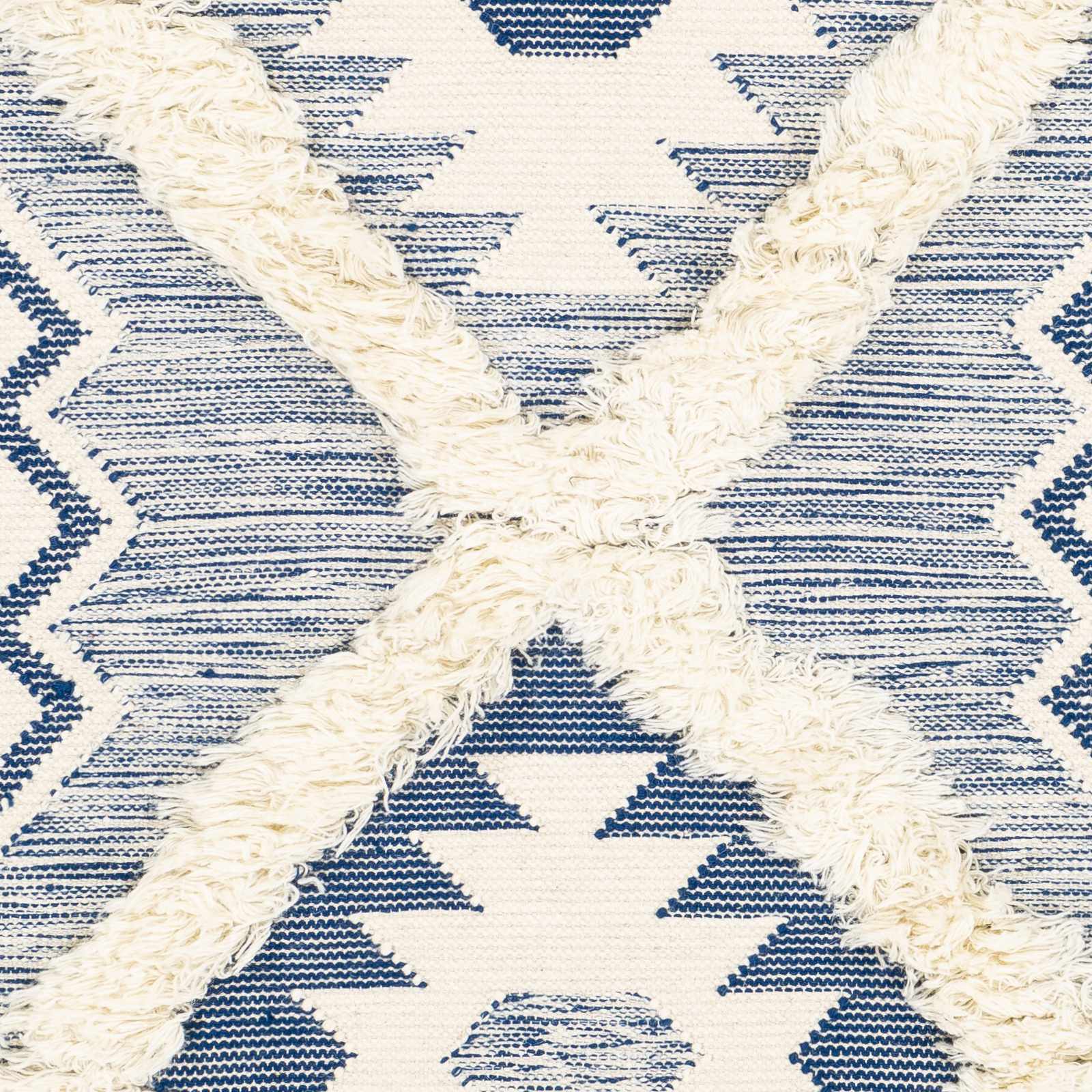 Apache APA-2304 Hand Woven Rug