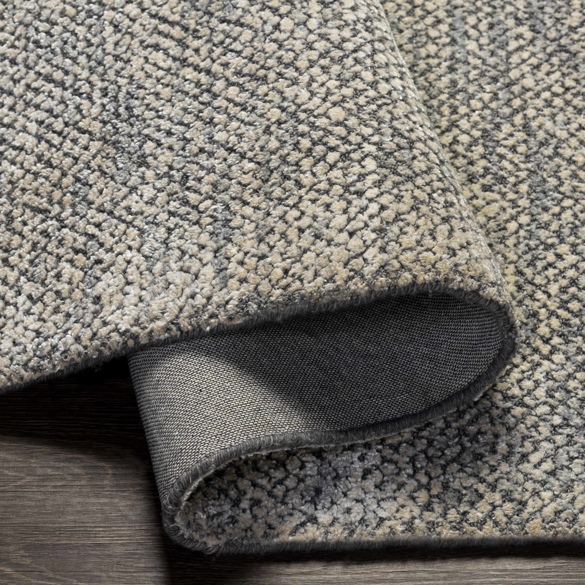 Helen HLE-2300 Handmade Rug