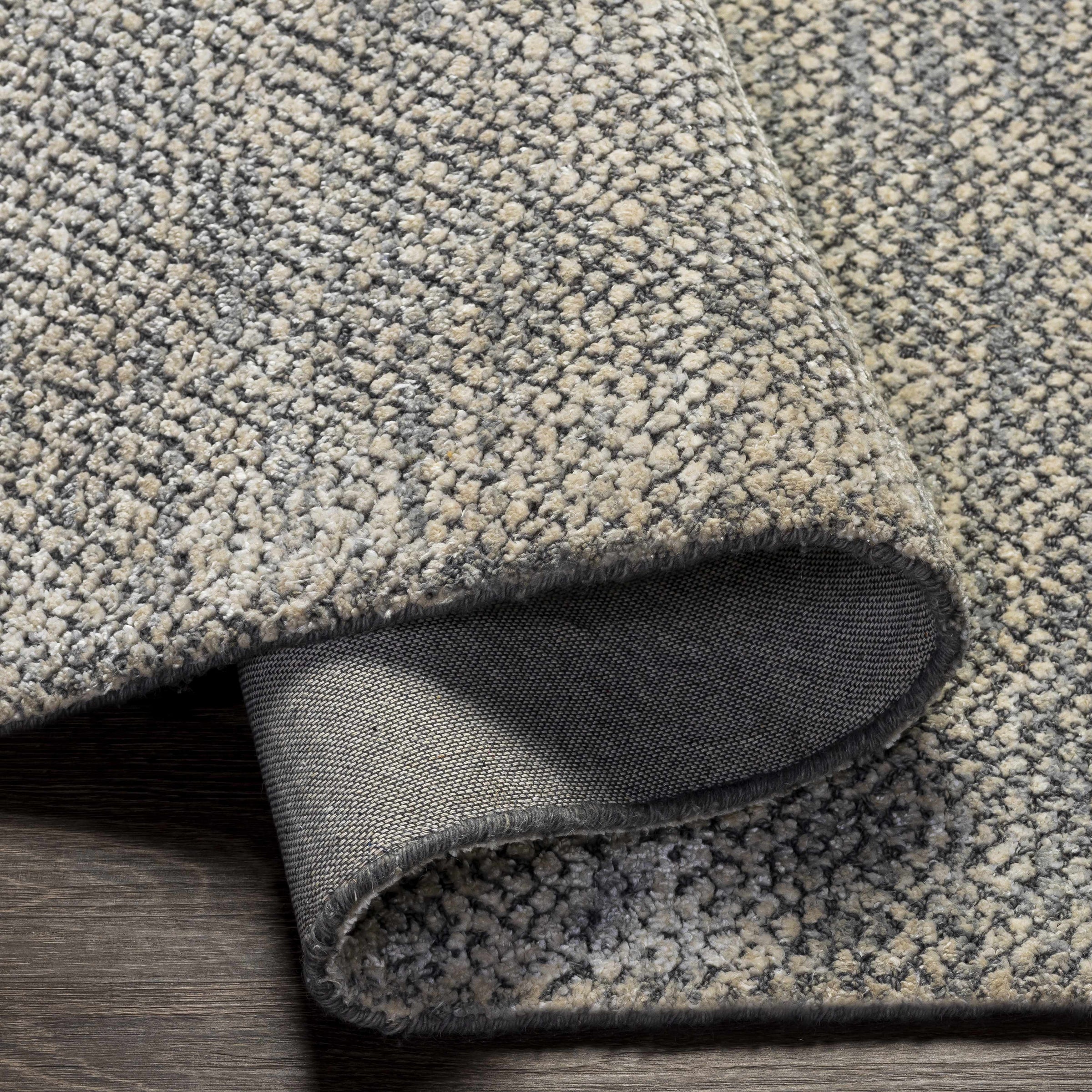 Helen HLE-2300 Handmade Rug