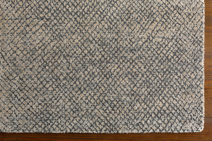 Helen HLE-2300 Handmade Rug