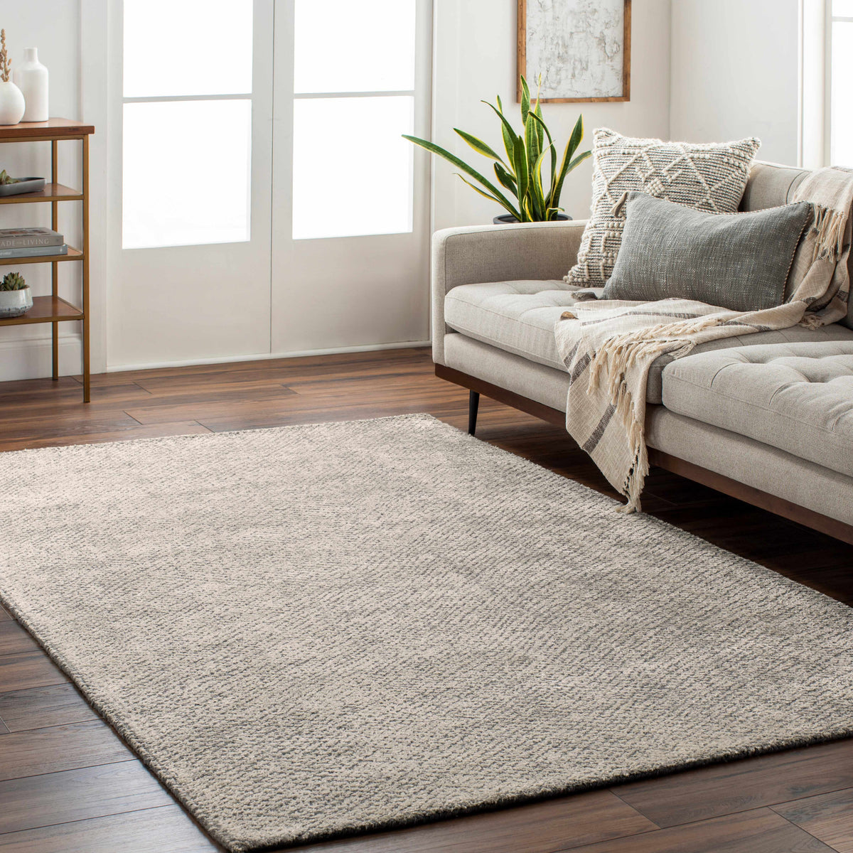 Helen HLE-2300 Handmade Rug