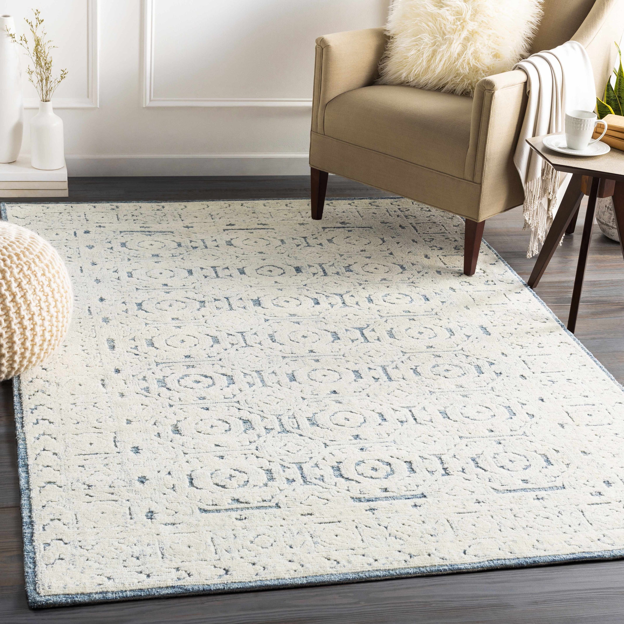 Louvre LOU-2304 Hand Tufted Rug