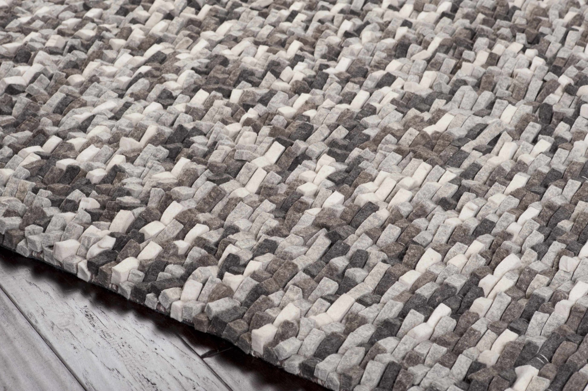 Flagstone FLG-1000 Hand Woven Rug