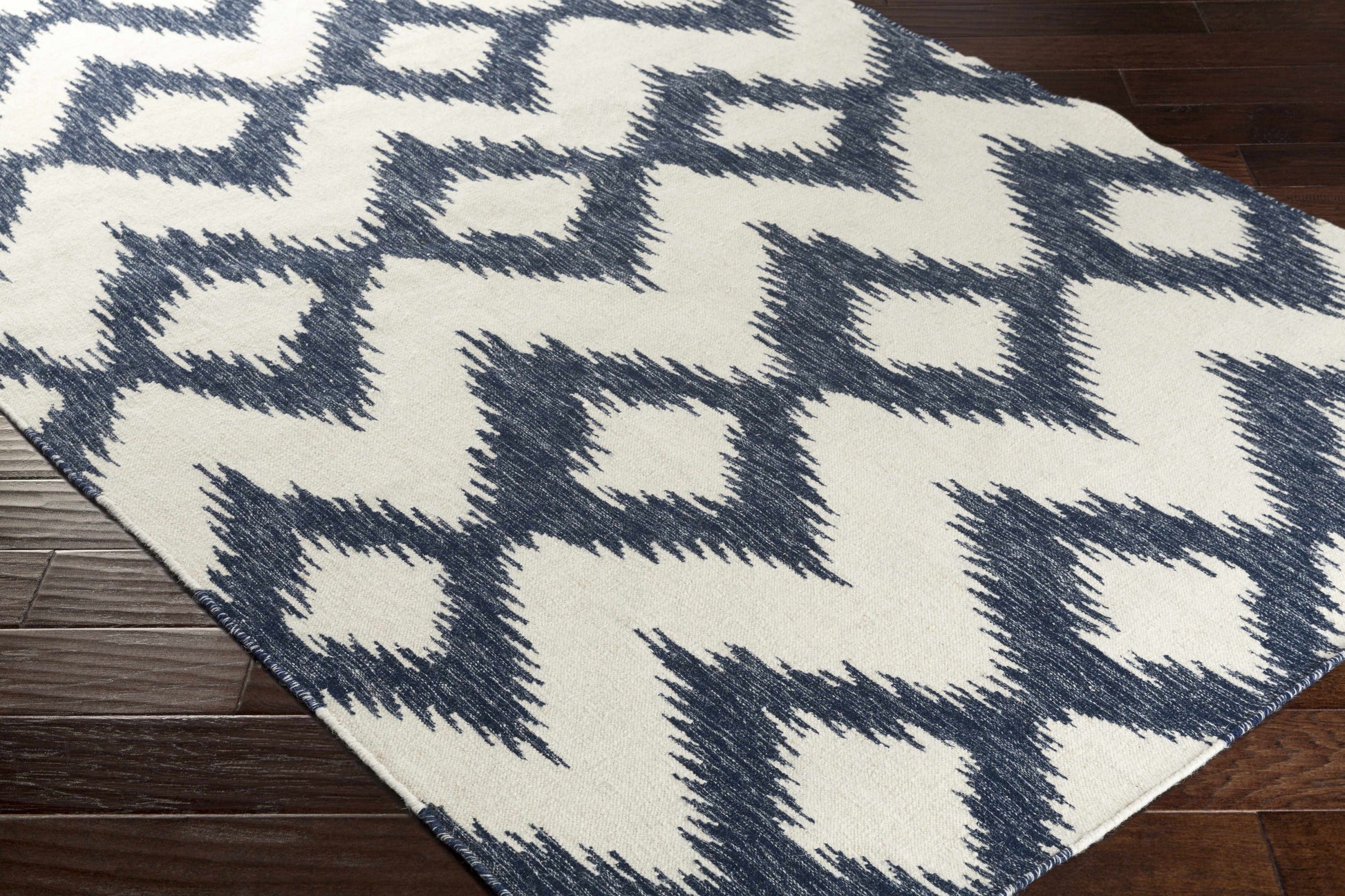 Frontier FT-175 Hand Woven Rug