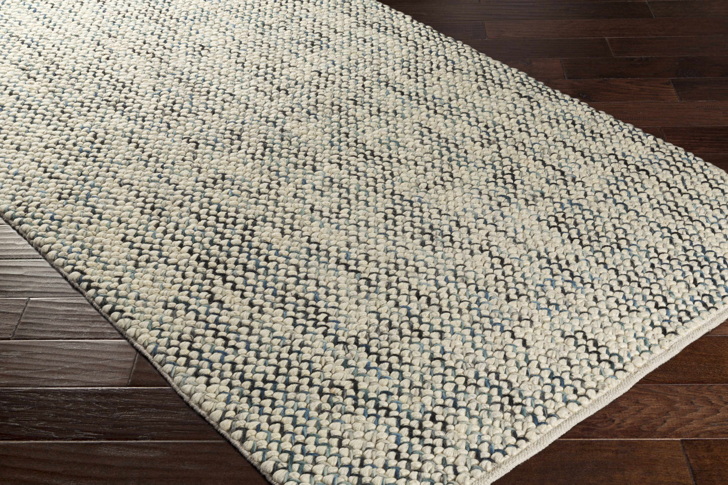 Avera AER-1001 Handmade Rug