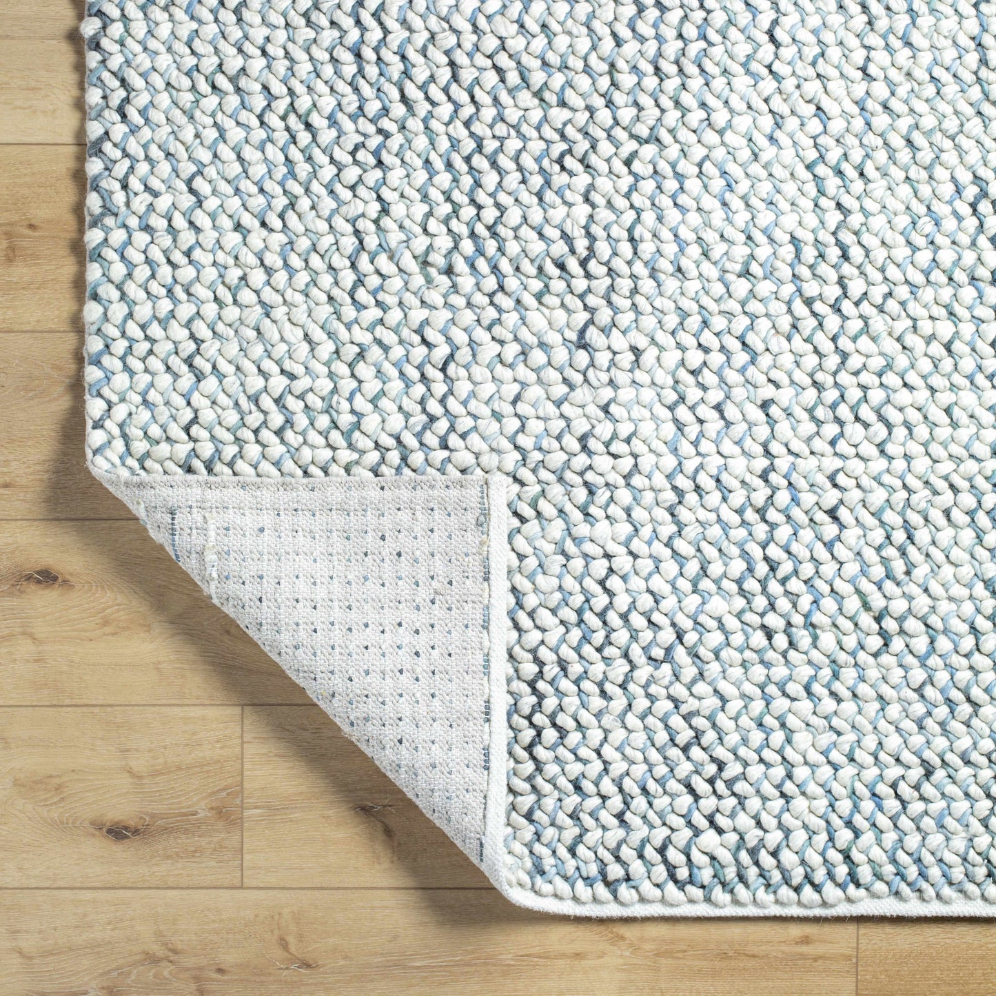 Avera AER-1001 Handmade Rug