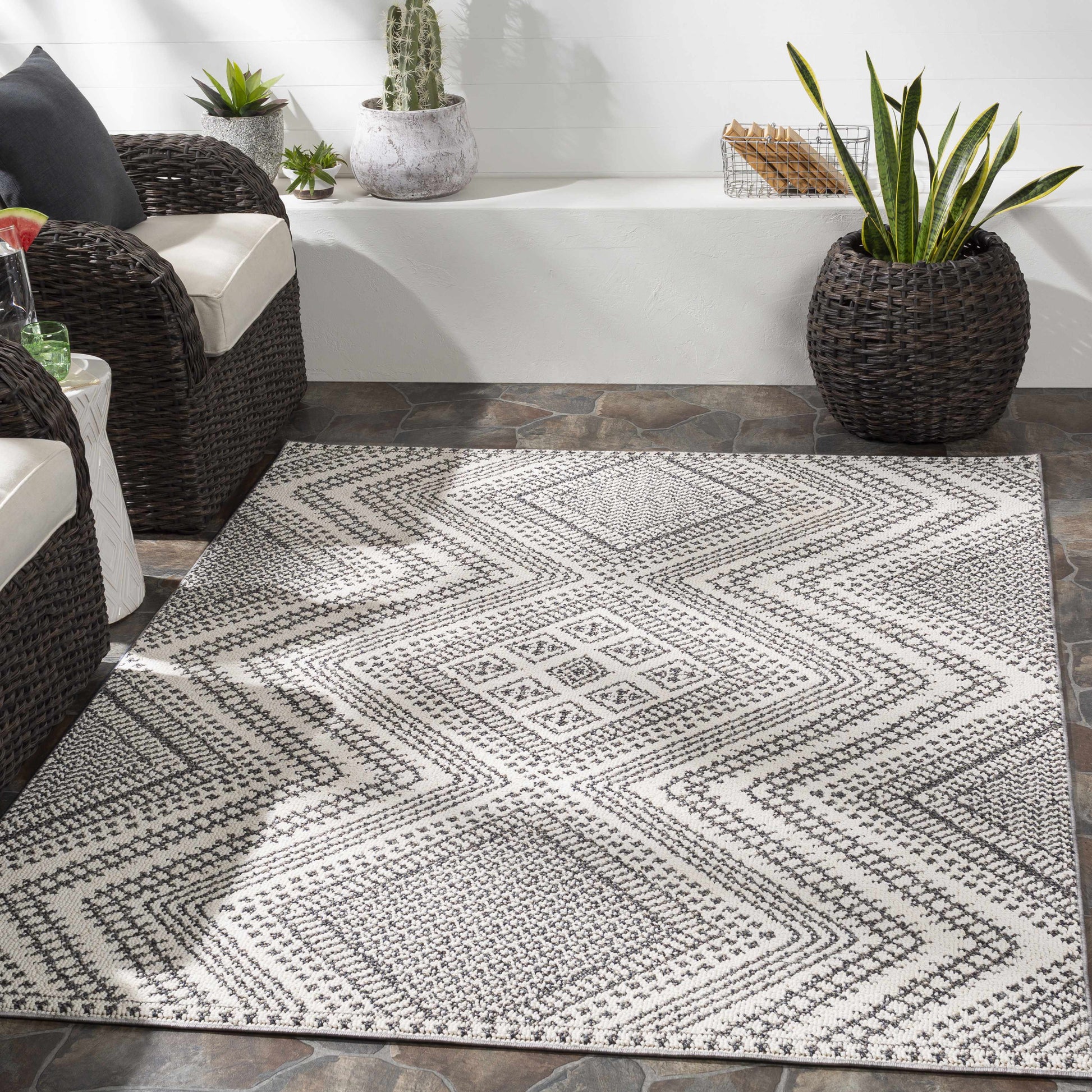 Ariana RIA-2302 Machine Woven Rug