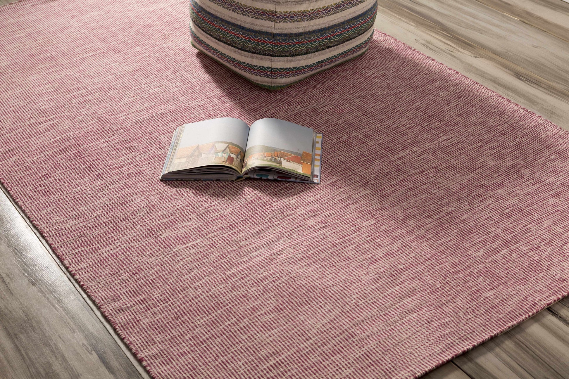 Pipton PPT-6000 Hand Woven Rug