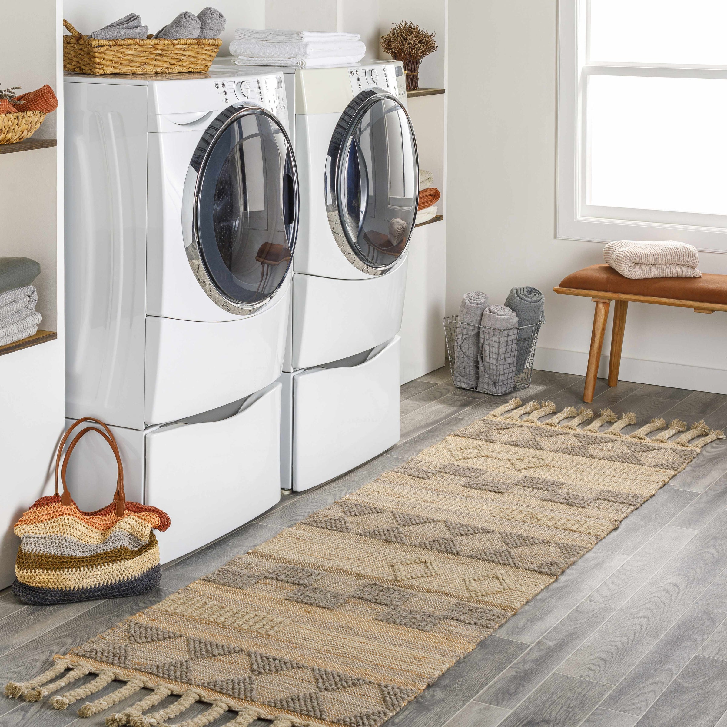 Preston PTN-2302 Hand Woven Rug