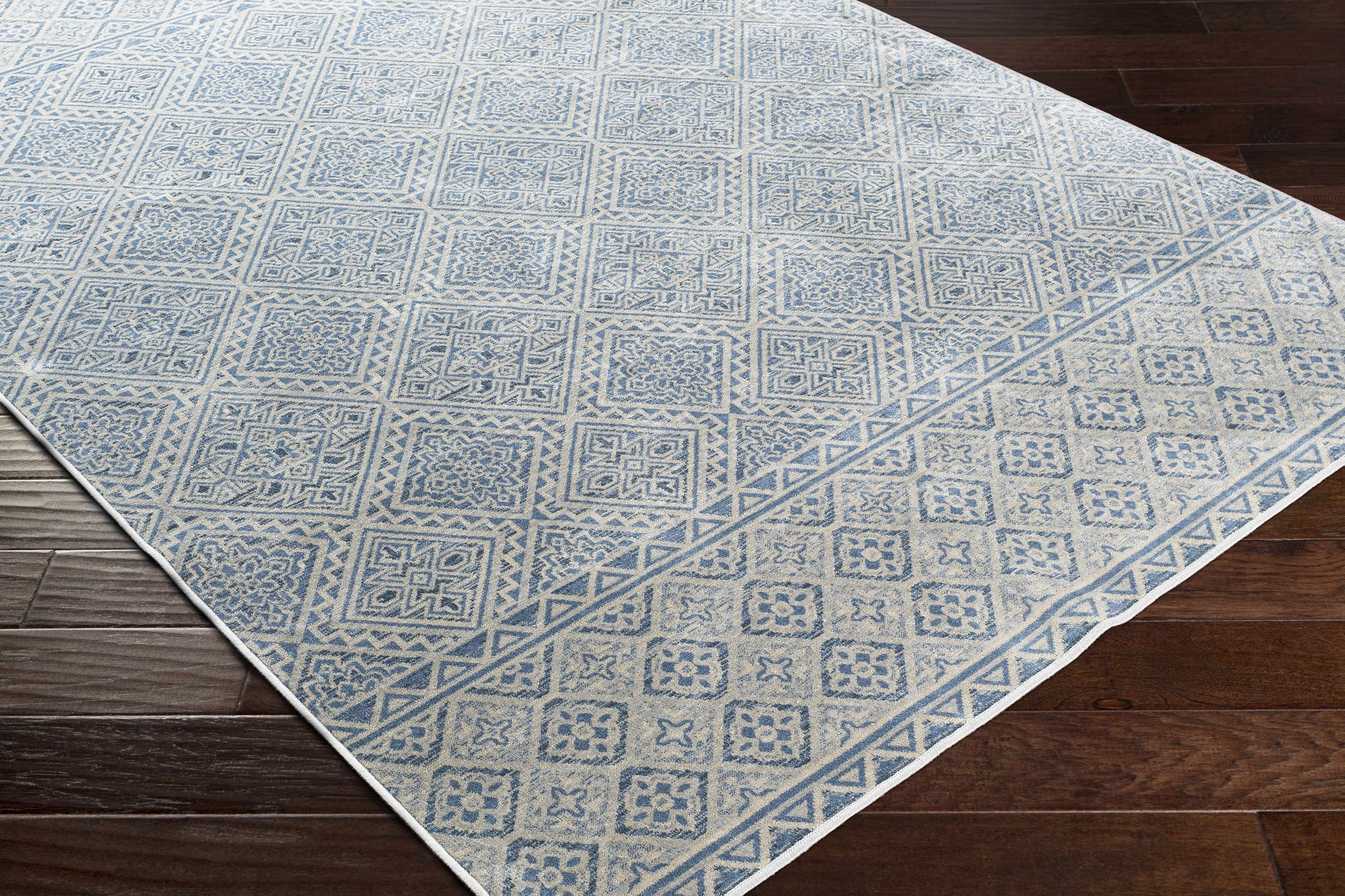 Luxembourg LUM-1001 Machine Woven Rug