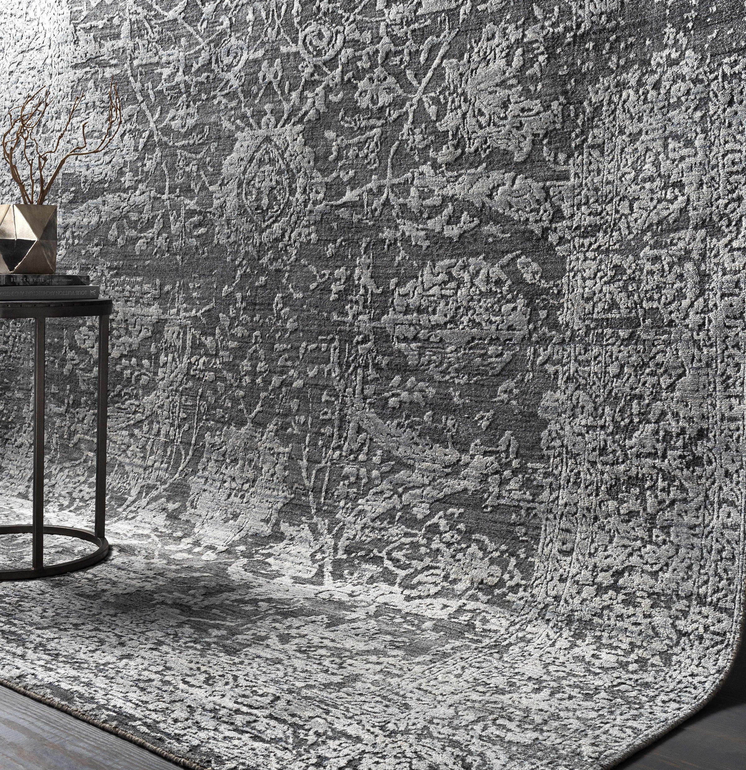 Lucknow LUC-2301 Hand Loomed Rug