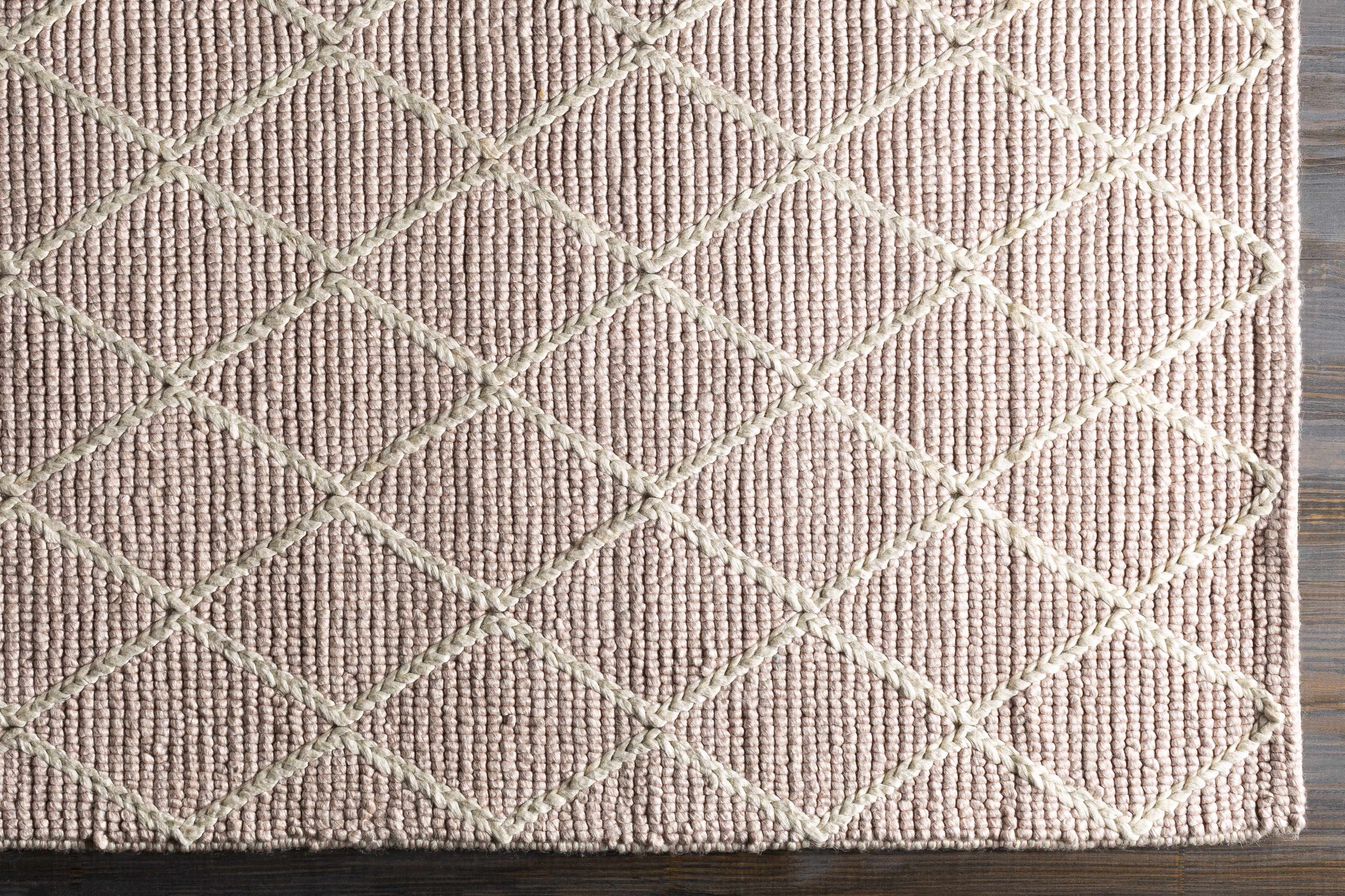 Whistler WSR-2302 Hand Woven Rug