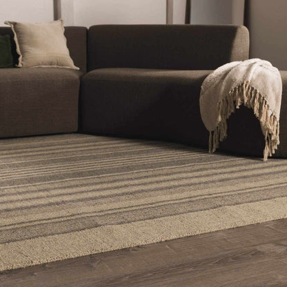 Romano RMO-2302 Handmade Rug