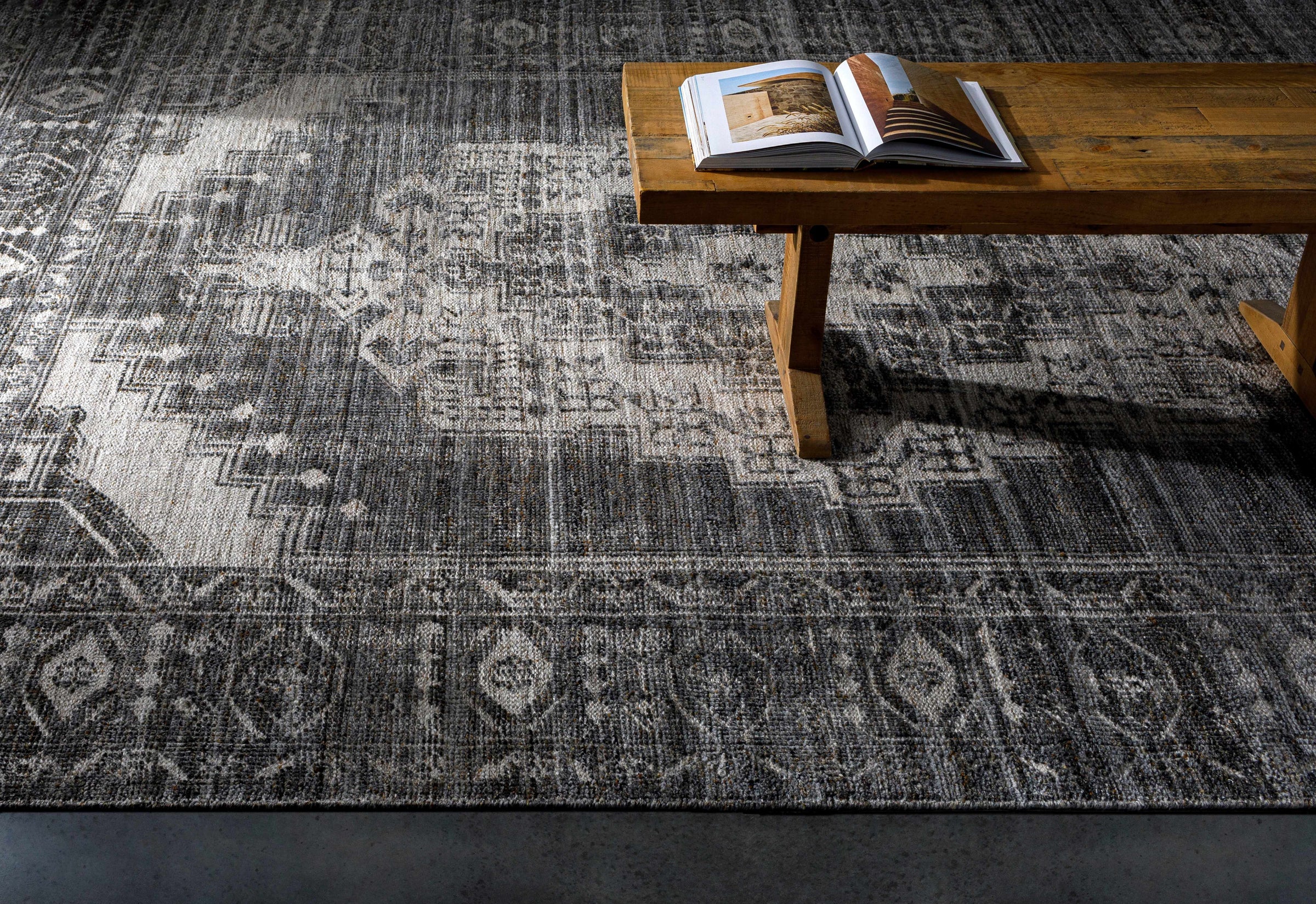 Zahra ZHA-2304 Handmade Rug
